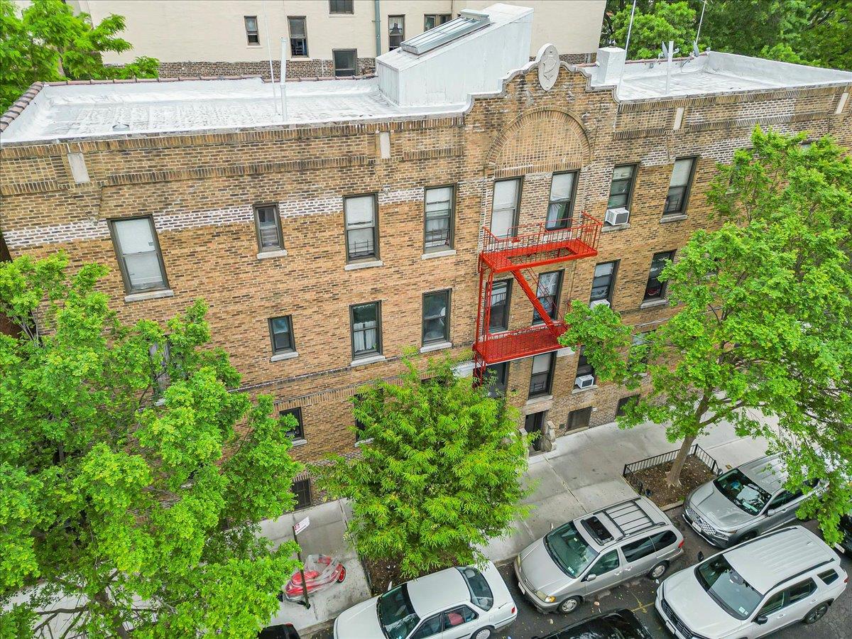 3004 Cruger Avenue, Bronx, NY 10467