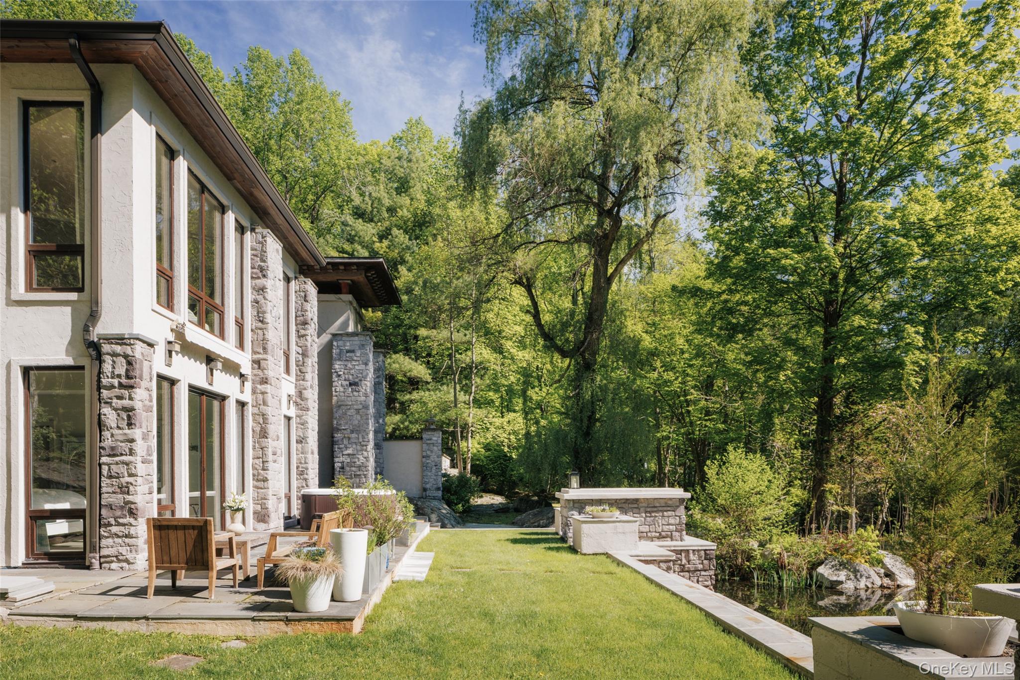 320 Long Hill Road, Hopewell Junction, NY 12533