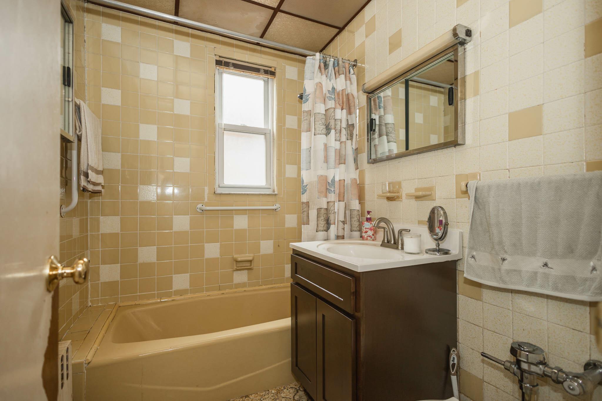 40-29 201 Street # A, B, C, Bayside, NY 11361