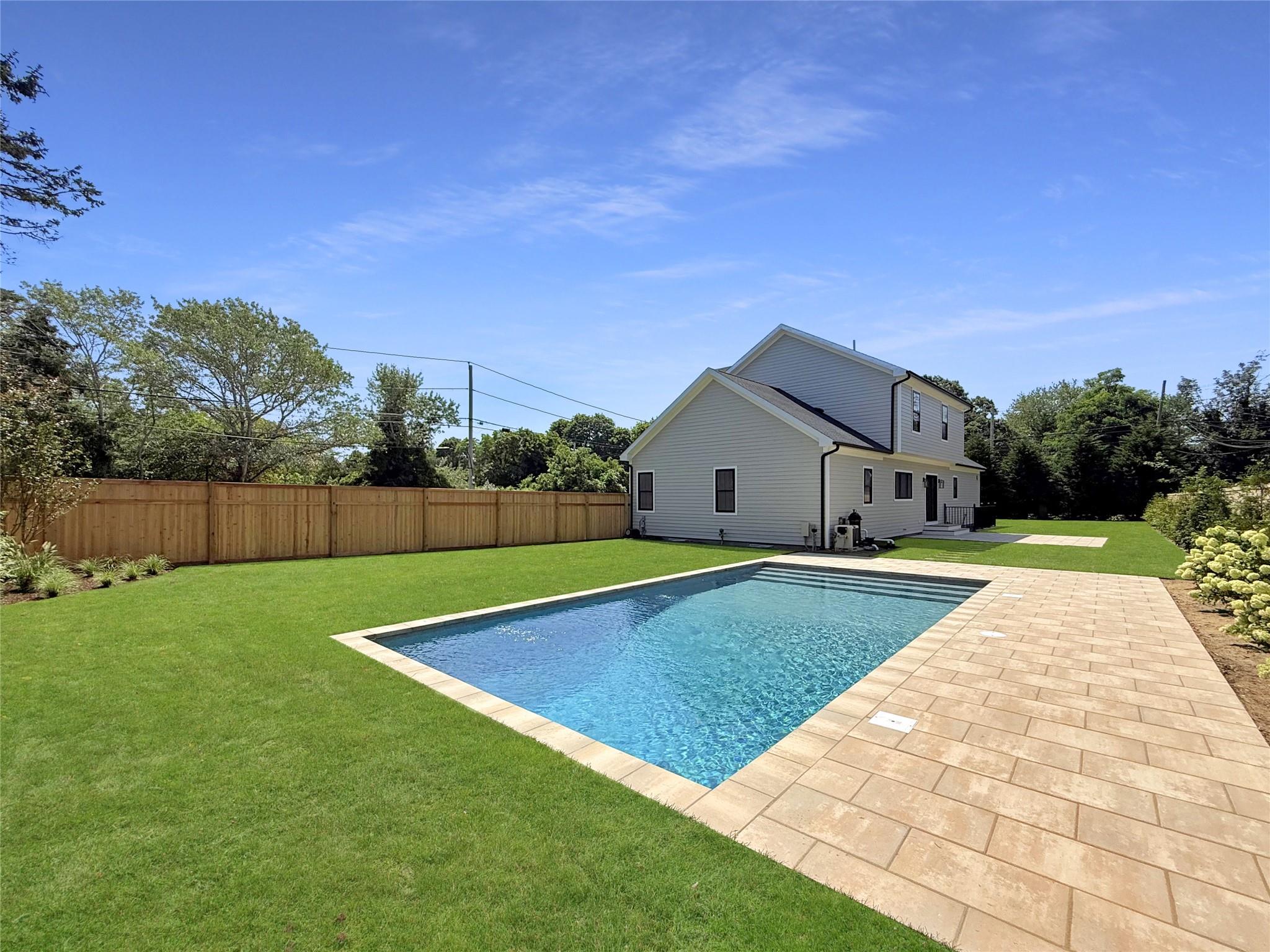 1 Summit Boulevard, Westhampton, NY 11977