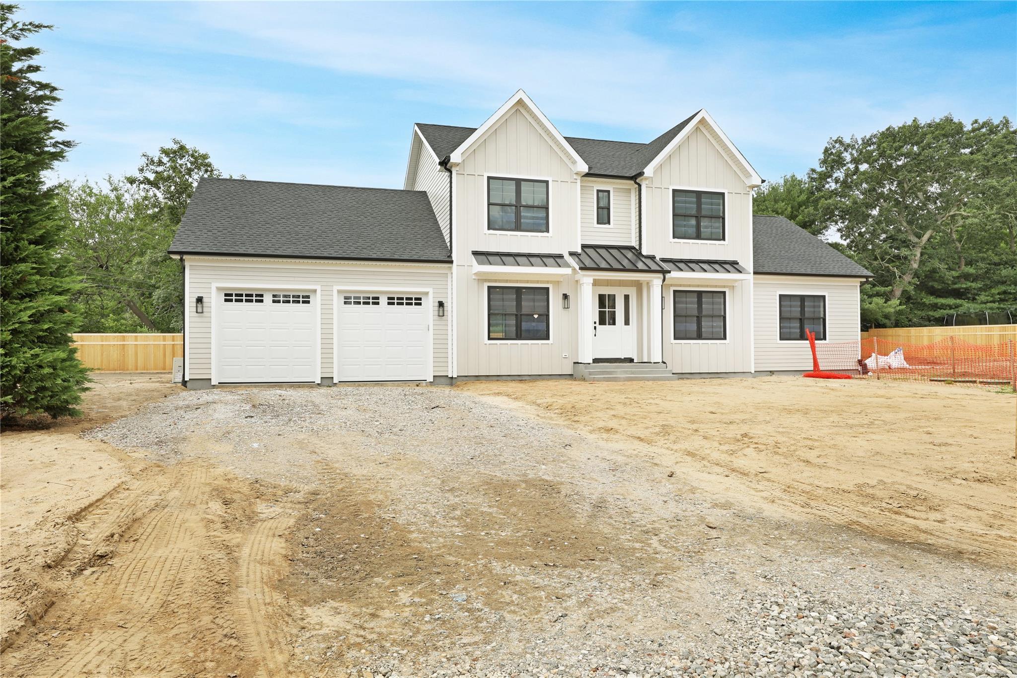 1 Summit Boulevard, Westhampton, NY 11977