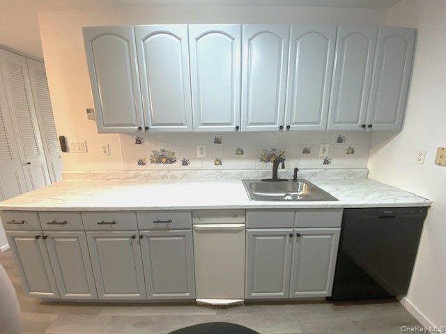 259 Newcastle Court # E, Ridge, NY 11961