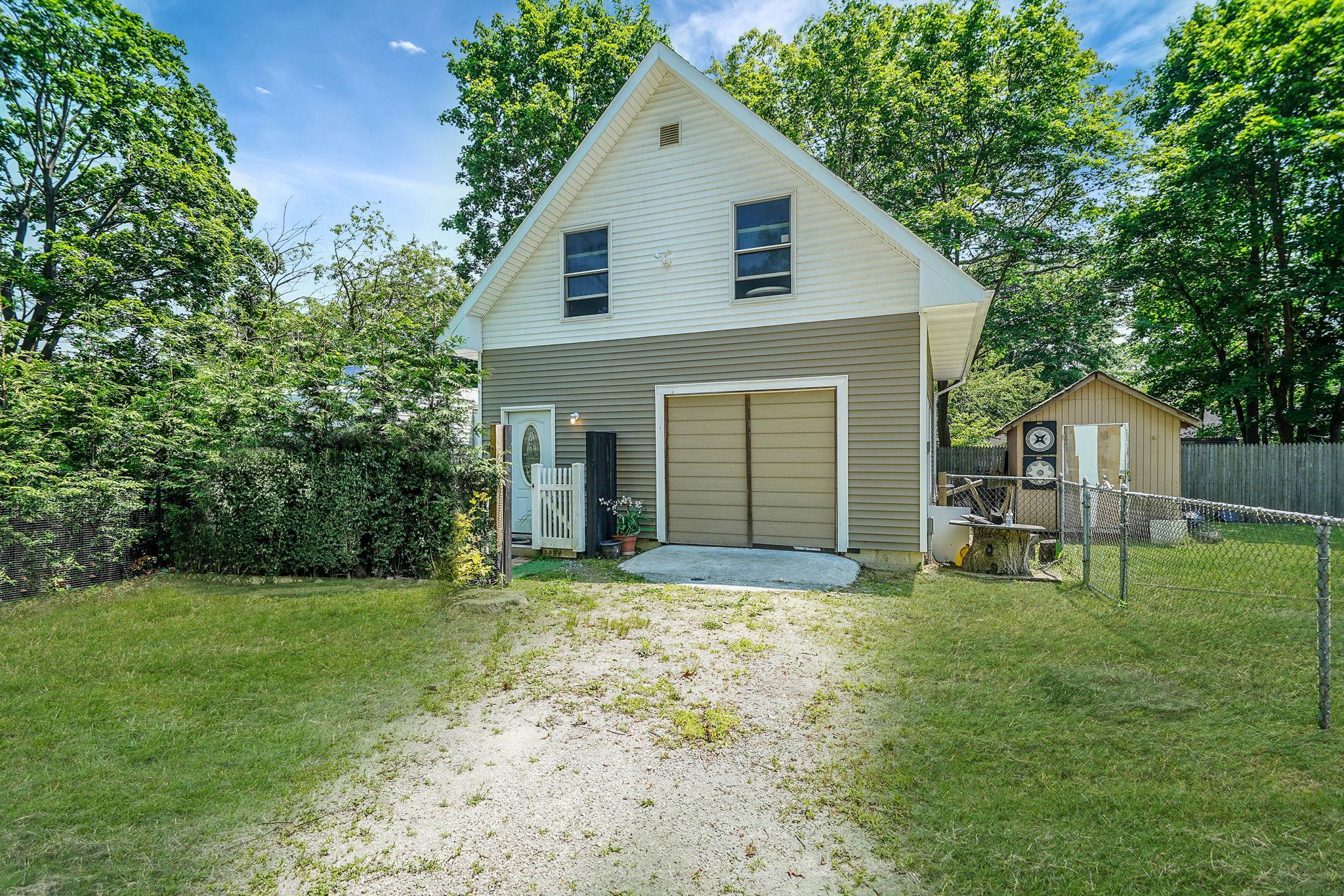 27 Dana Avenue, Mastic, NY 11950