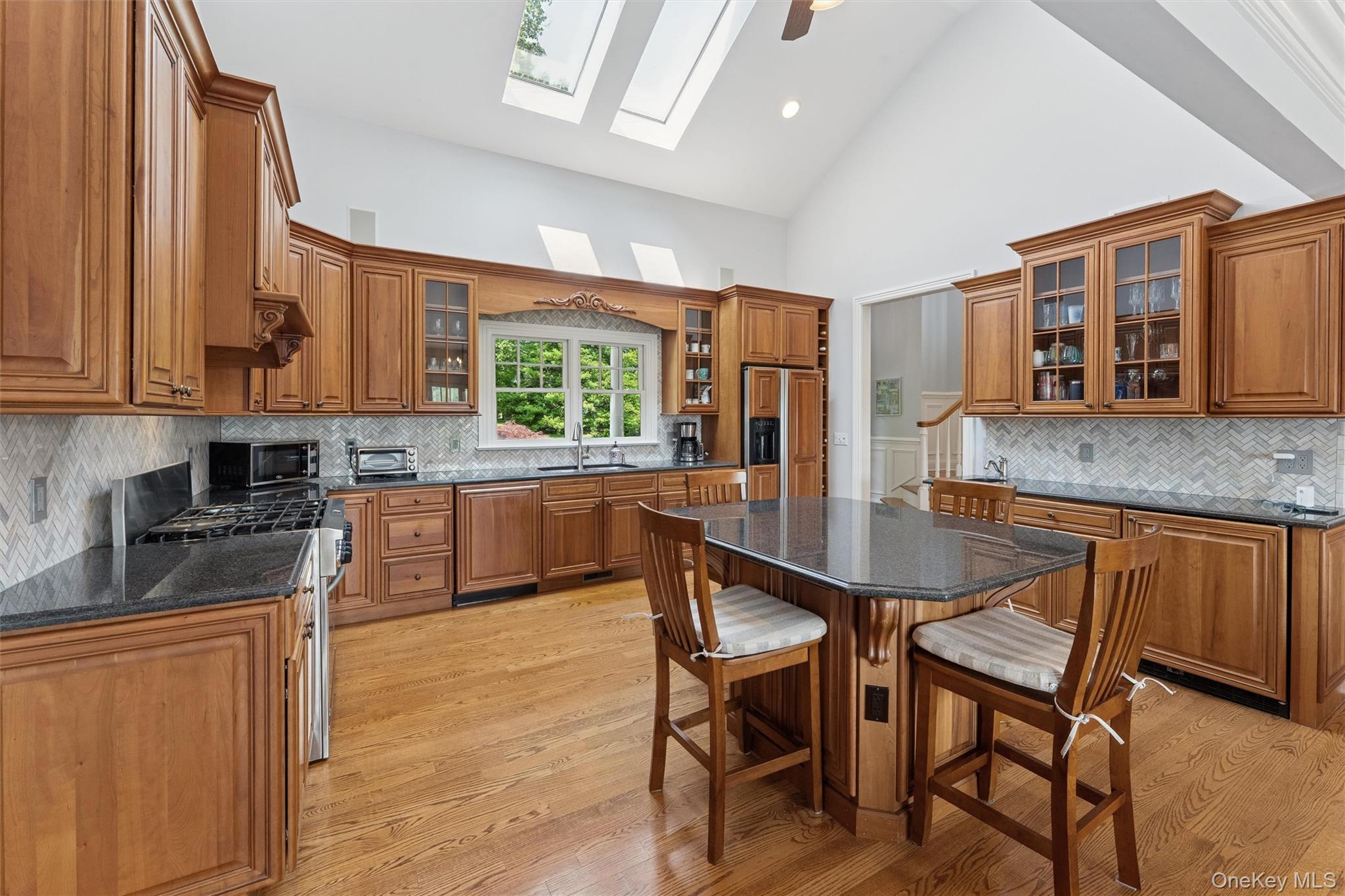 40 Overlook Drive, Aquebogue, NY 11931