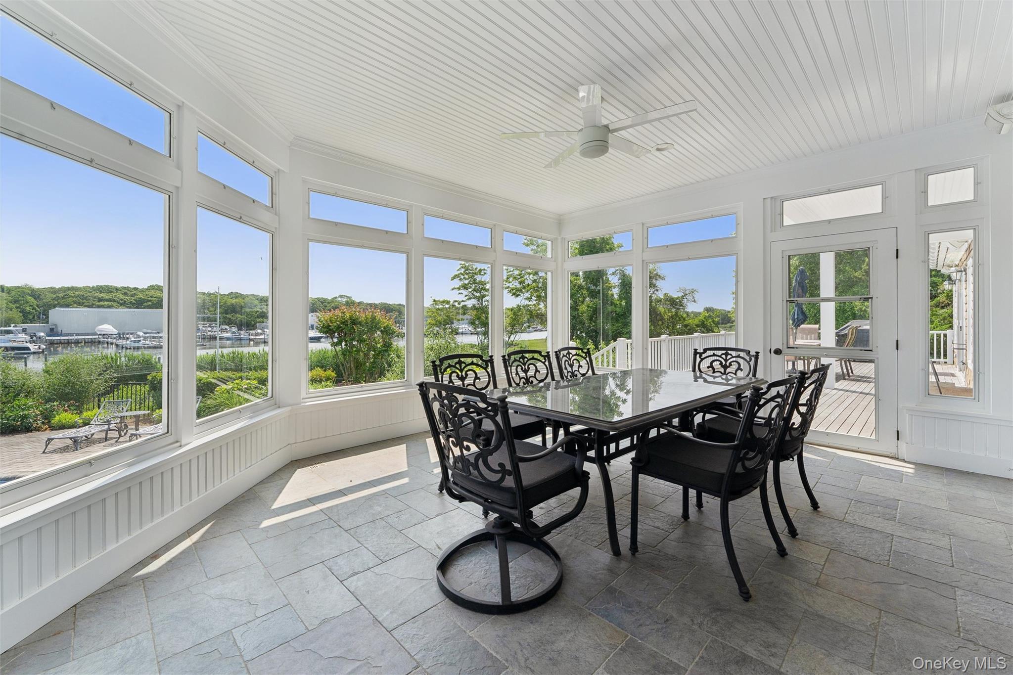 40 Overlook Drive, Aquebogue, NY 11931