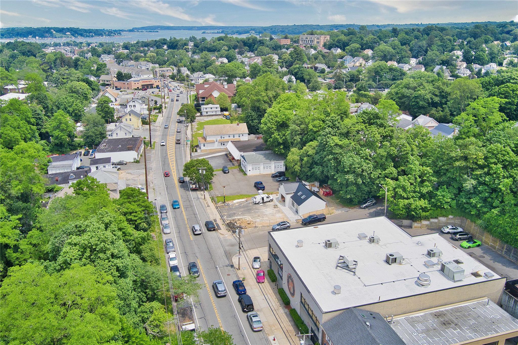 85 Pine Hollow Road, Oyster Bay, NY 11771