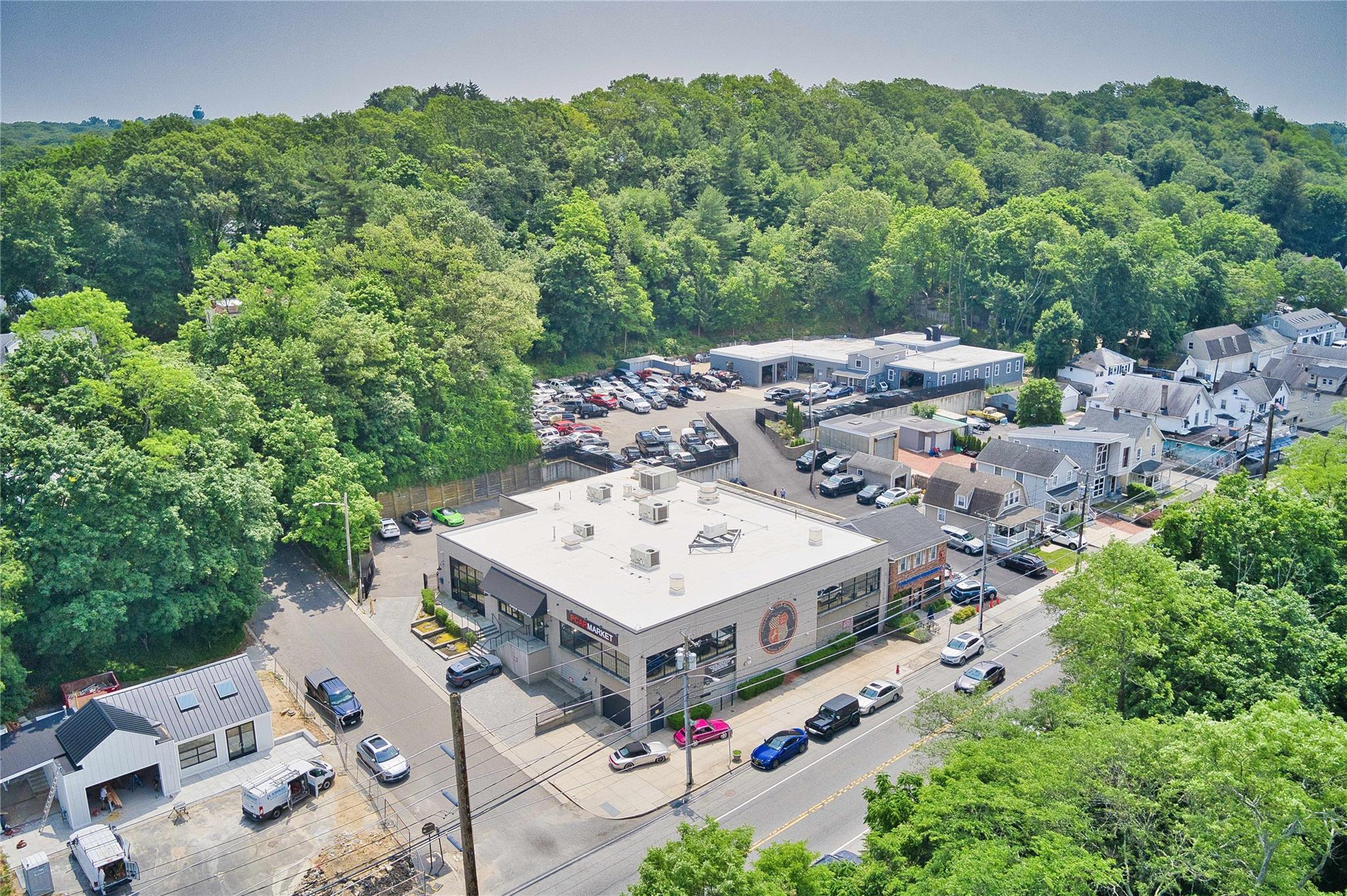 85 Pine Hollow Road, Oyster Bay, NY 11771