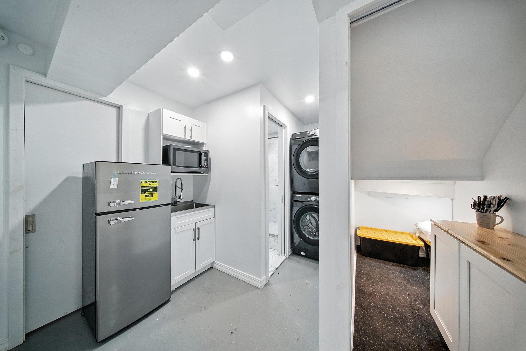 2 Woodland Way N, Ellenville, NY 12428