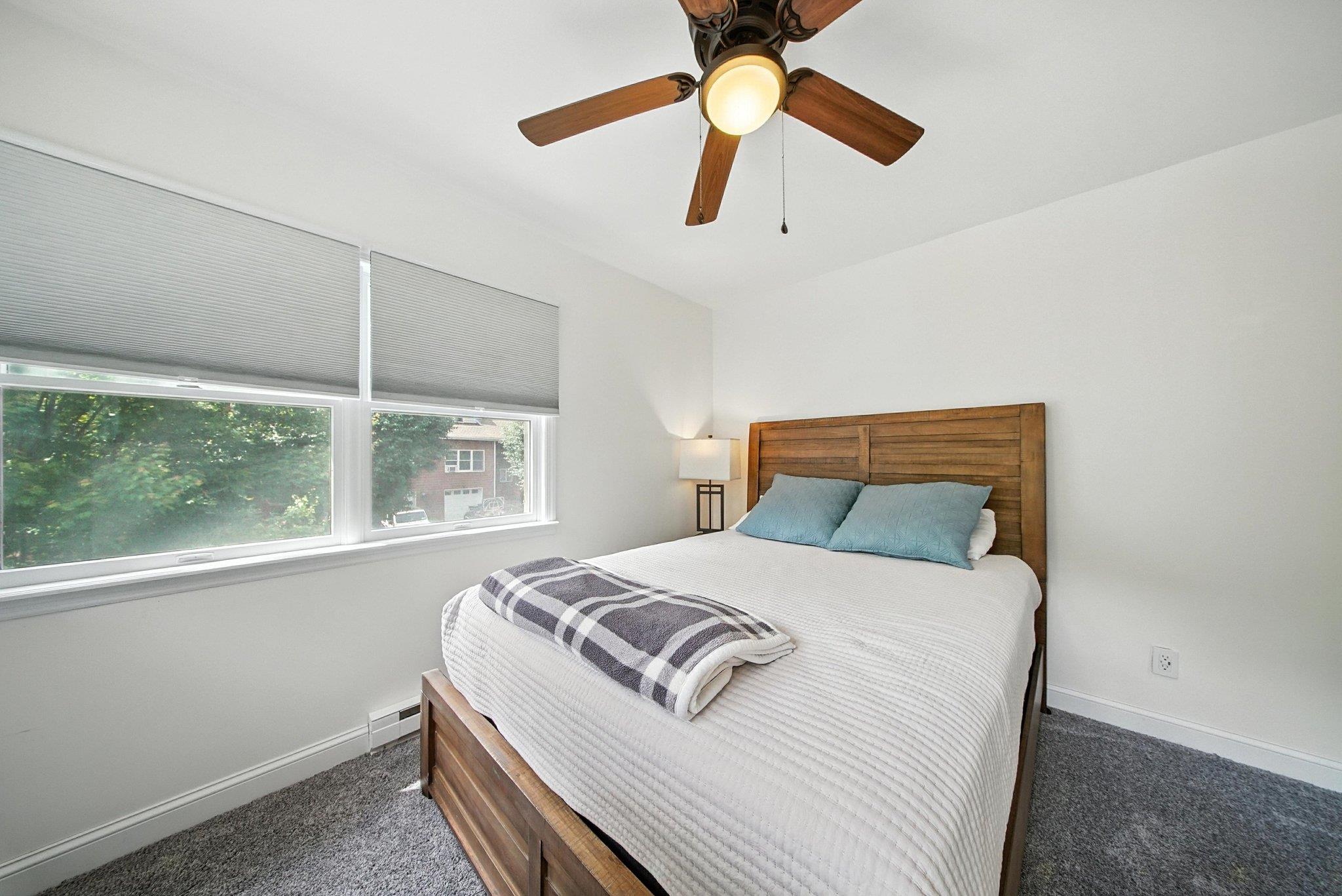 2 Woodland Way N, Ellenville, NY 12428