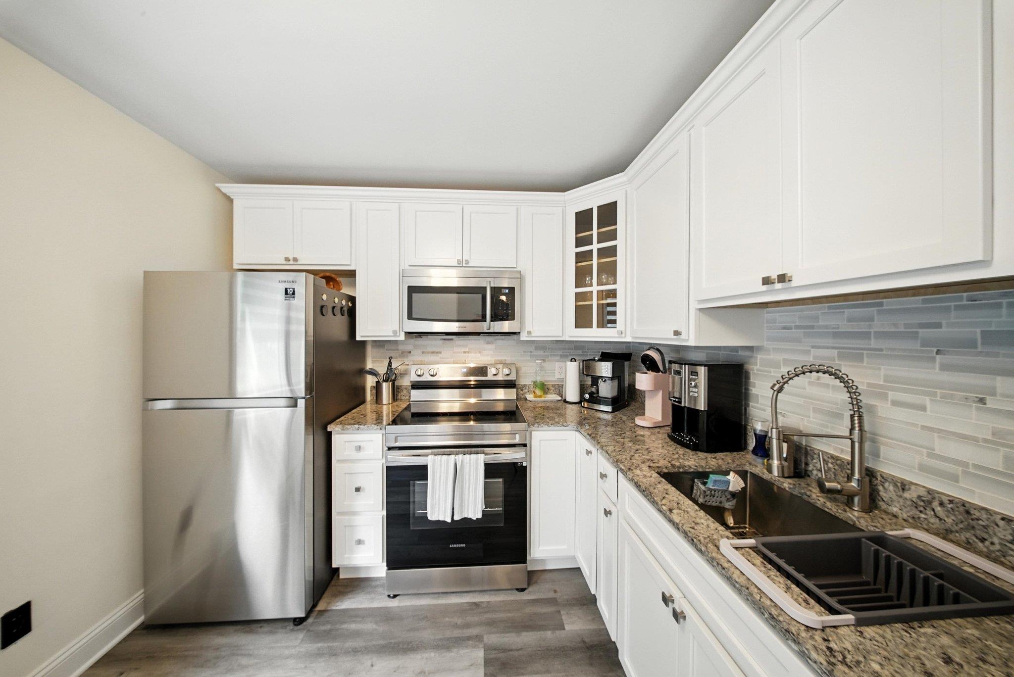 2 Woodland Way N, Ellenville, NY 12428