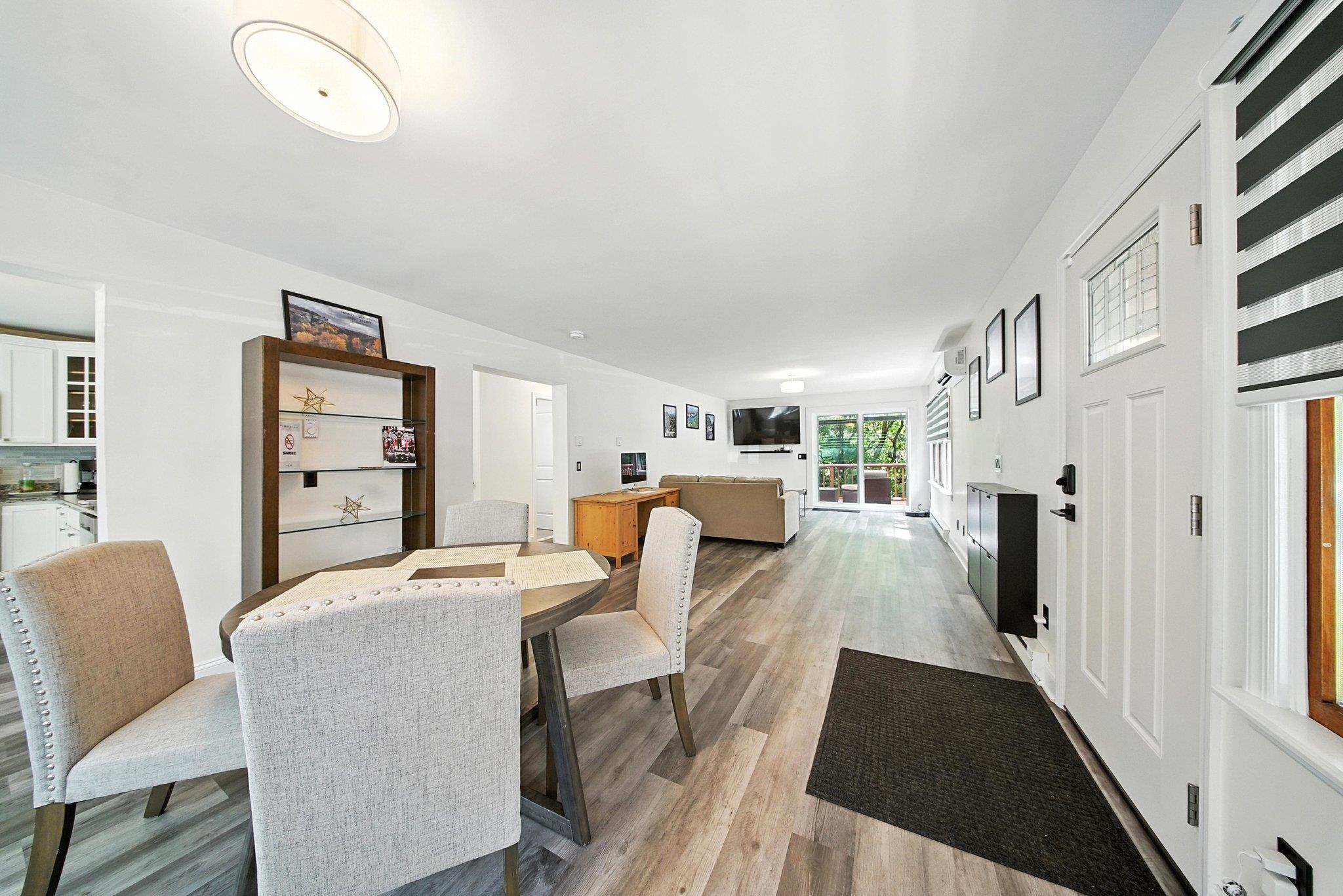 2 Woodland Way N, Ellenville, NY 12428