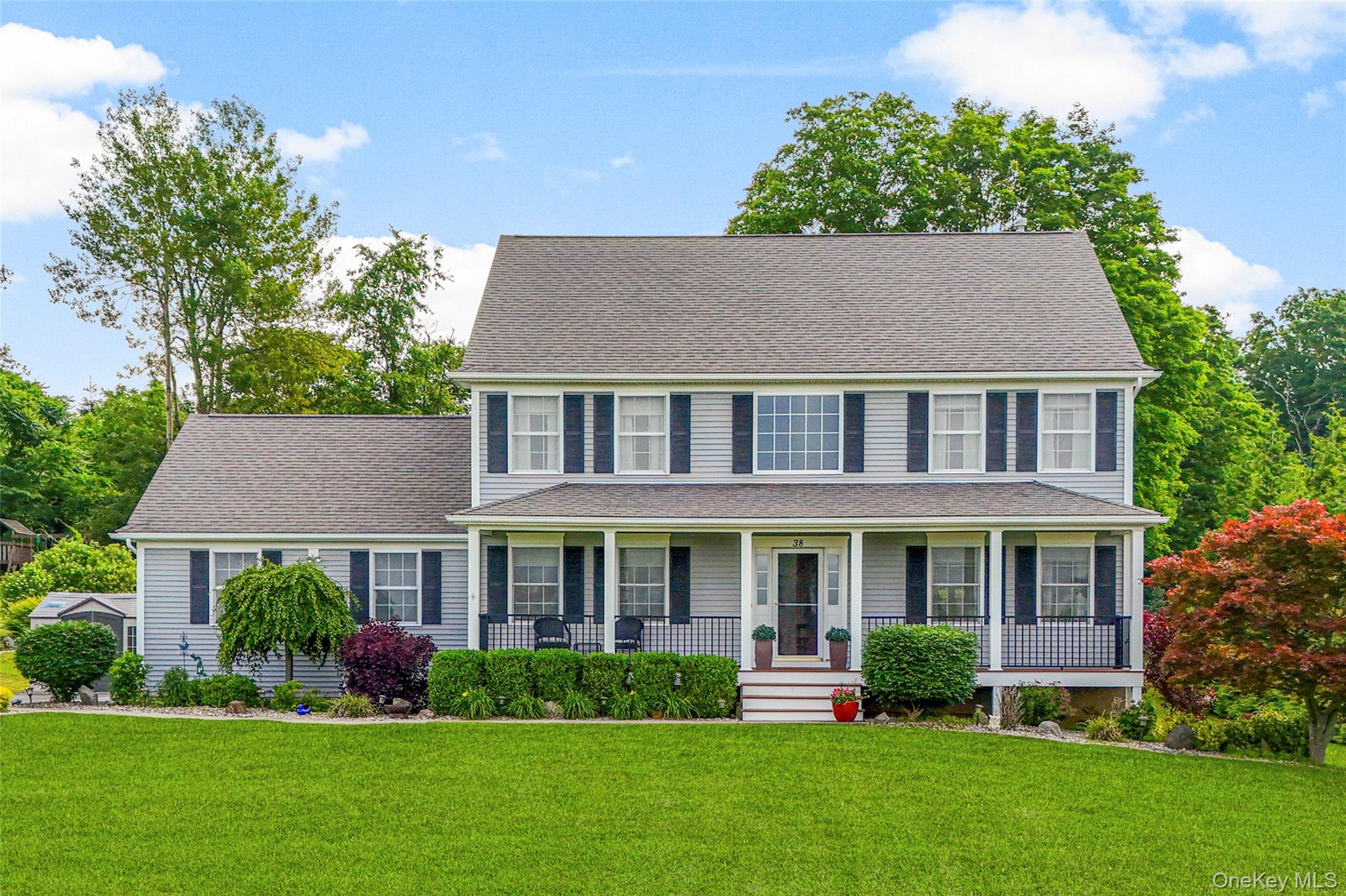 38 Southview Court, Poughkeepsie, NY 12603