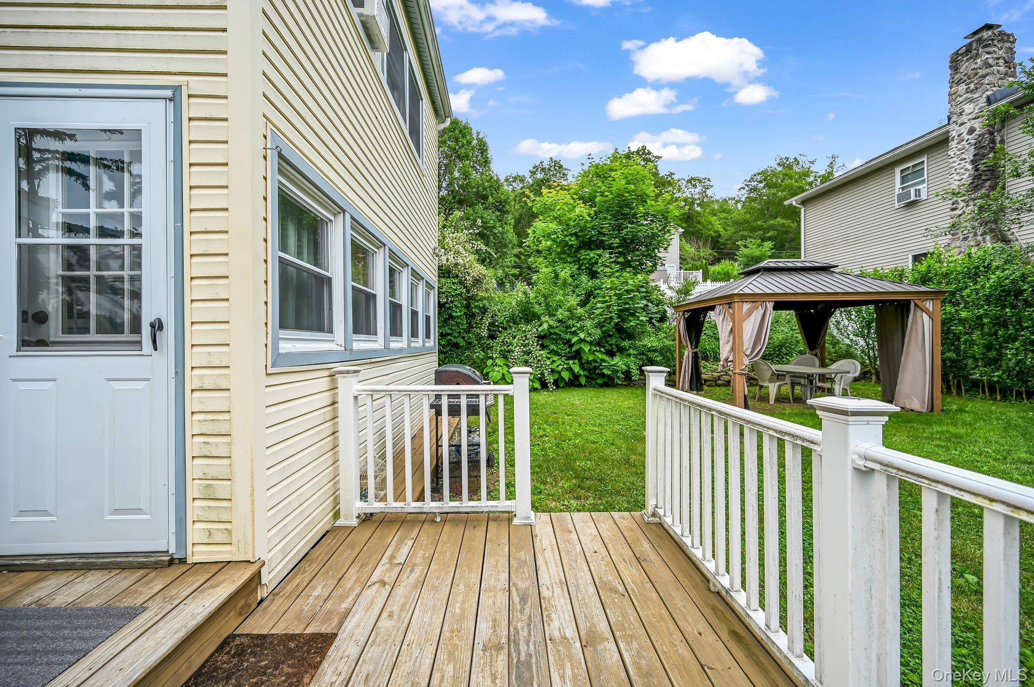 8 Stellar Drive, Greenwood Lake, NY 10925