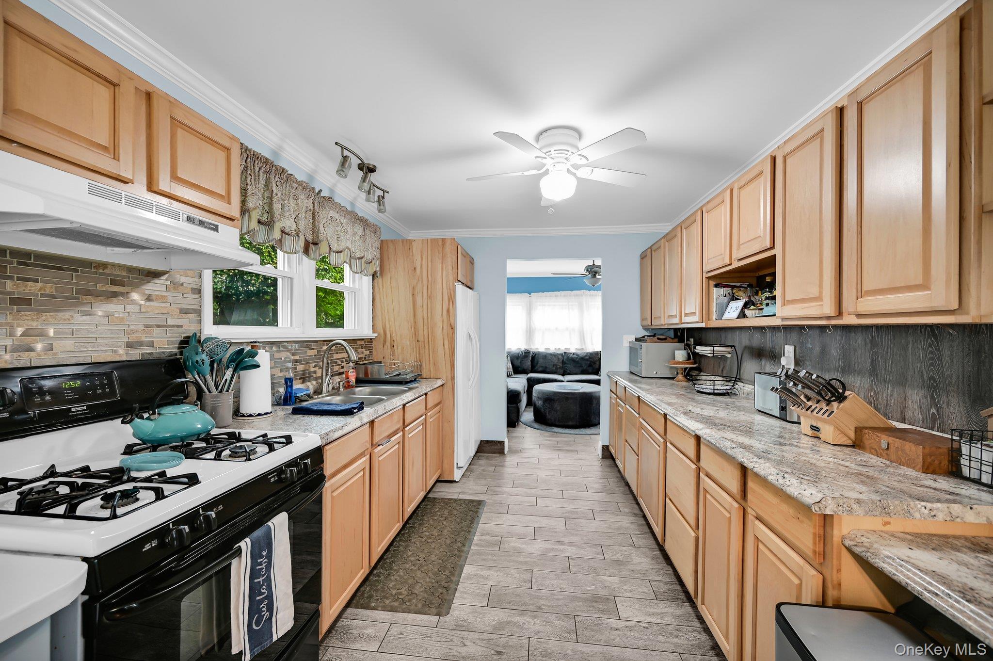 8 Stellar Drive, Greenwood Lake, NY 10925