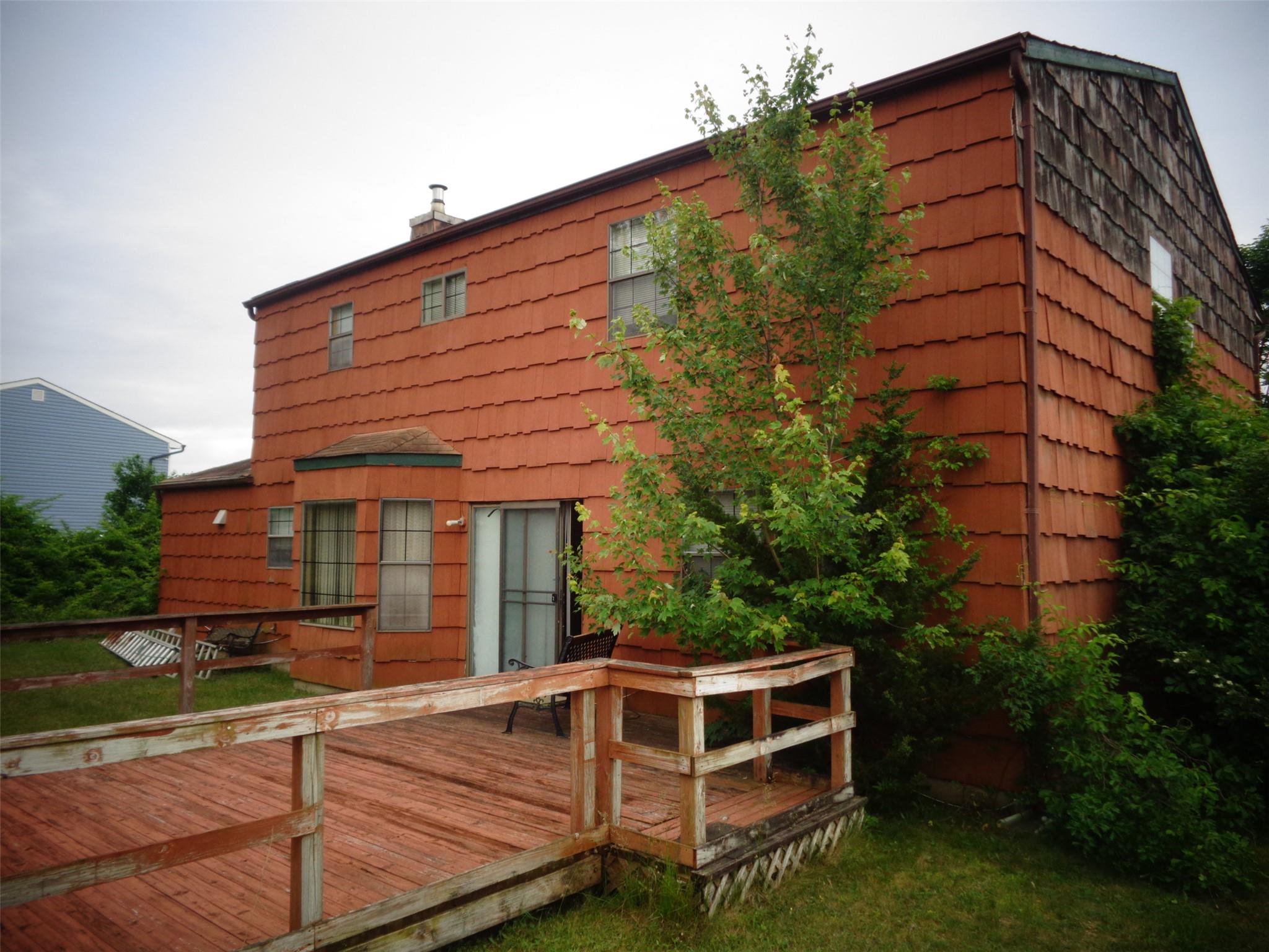 113 Camille Lane, East Patchogue, NY 11772