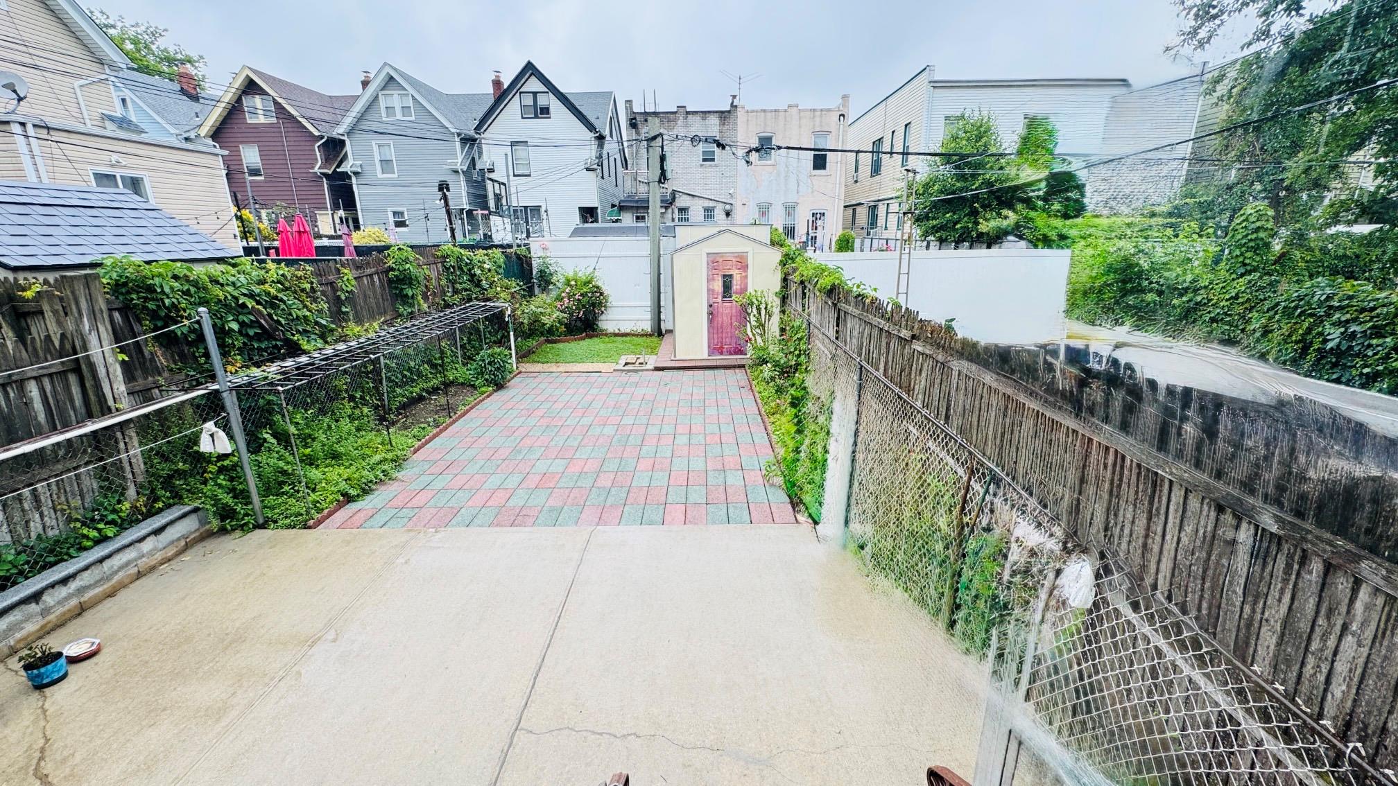 89-09 86th Street, Woodhaven, NY 11421