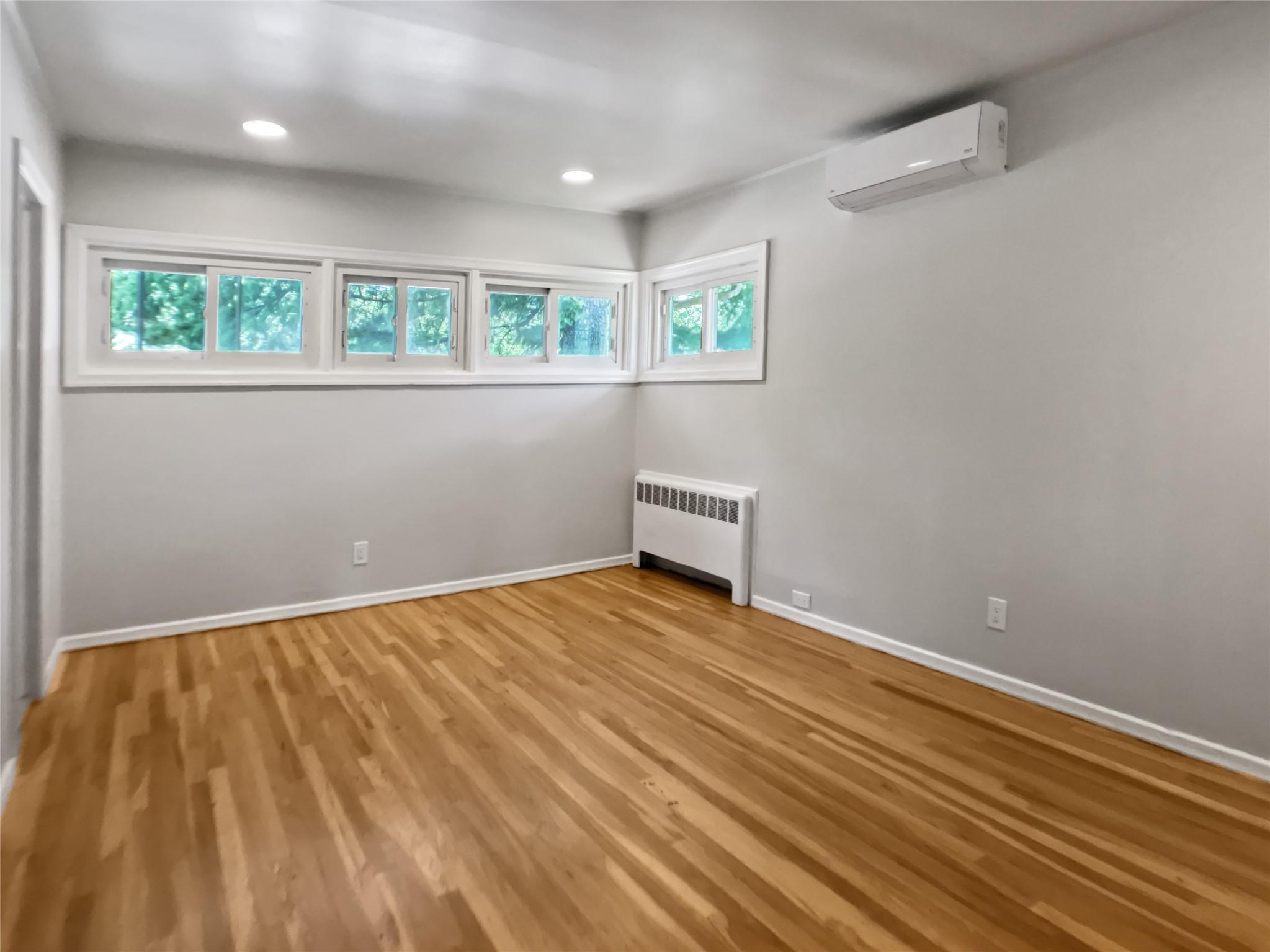 571 Richmond Road, East Meadow, NY 11554