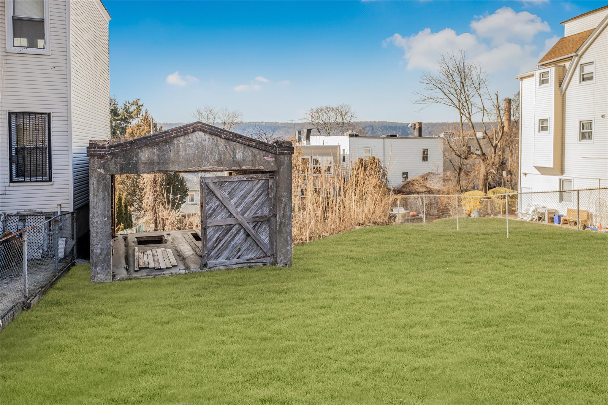 347 Warburton Avenue, Yonkers, NY 10701