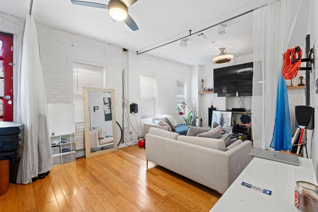 194 Bay Street, Staten Island, NY 10301