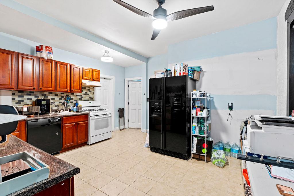 194 Bay Street, Staten Island, NY 10301