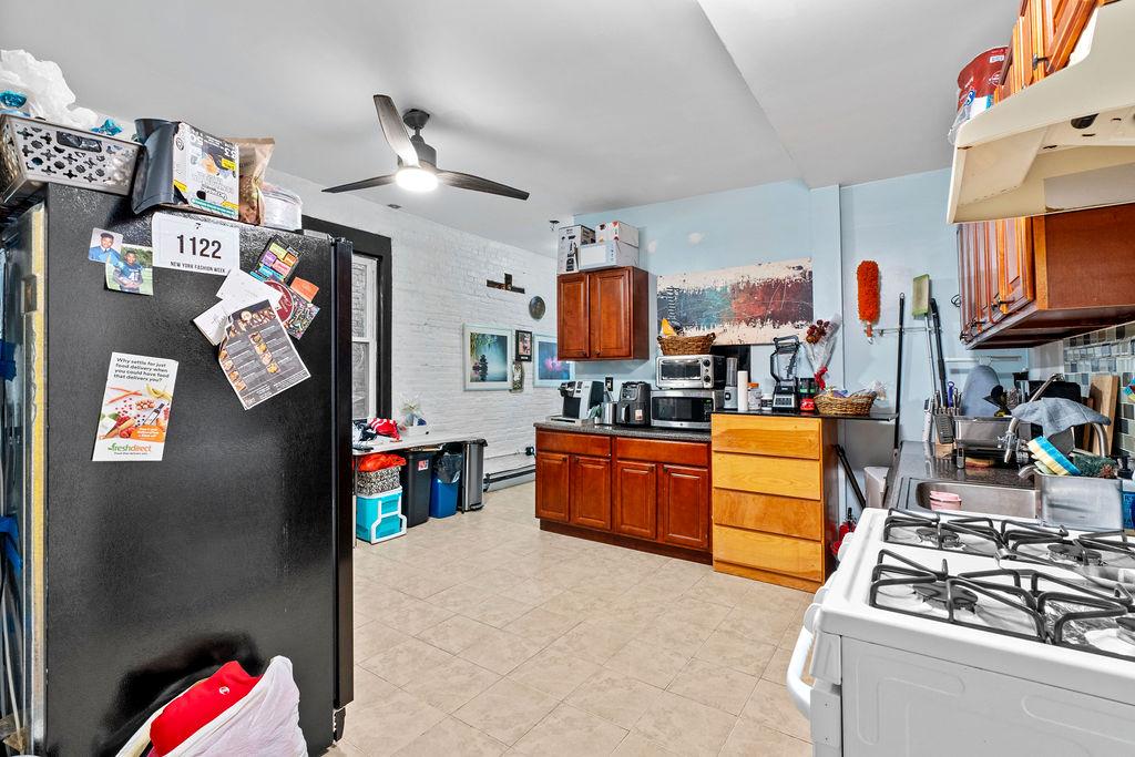 194 Bay Street, Staten Island, NY 10301