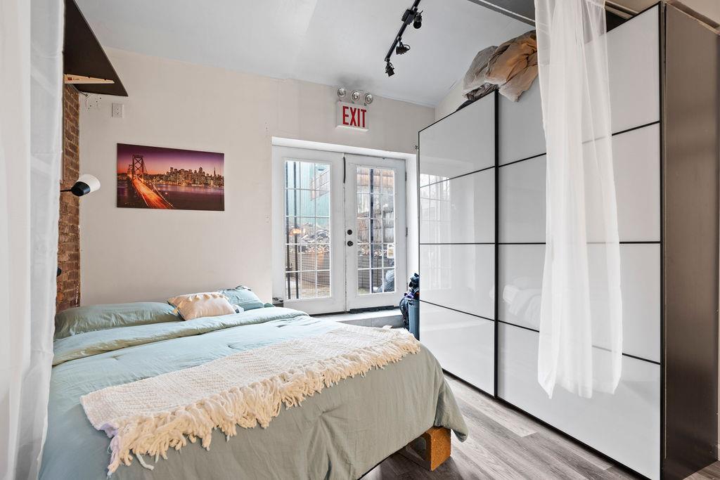 194 Bay Street, Staten Island, NY 10301