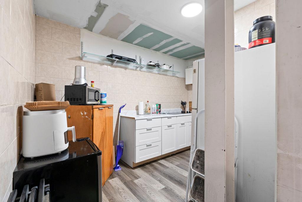 194 Bay Street, Staten Island, NY 10301