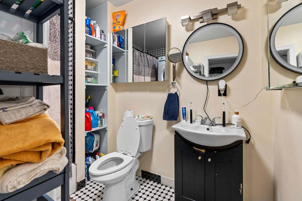 194 Bay Street, Staten Island, NY 10301