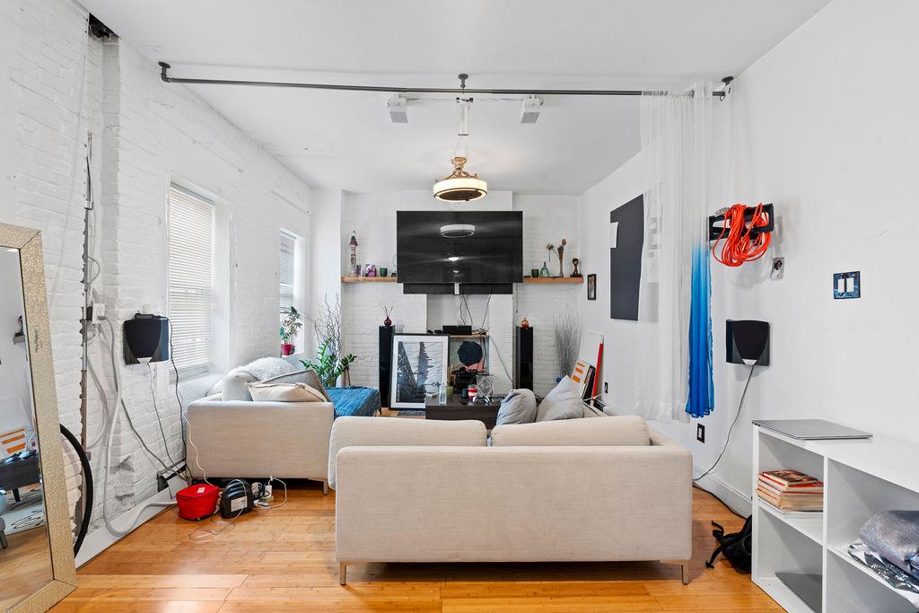 194 Bay Street, Staten Island, NY 10301