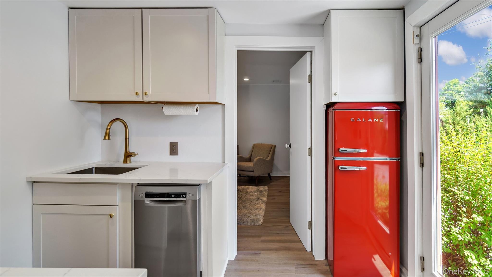 12910 Main Road, East Marion, NY 11939