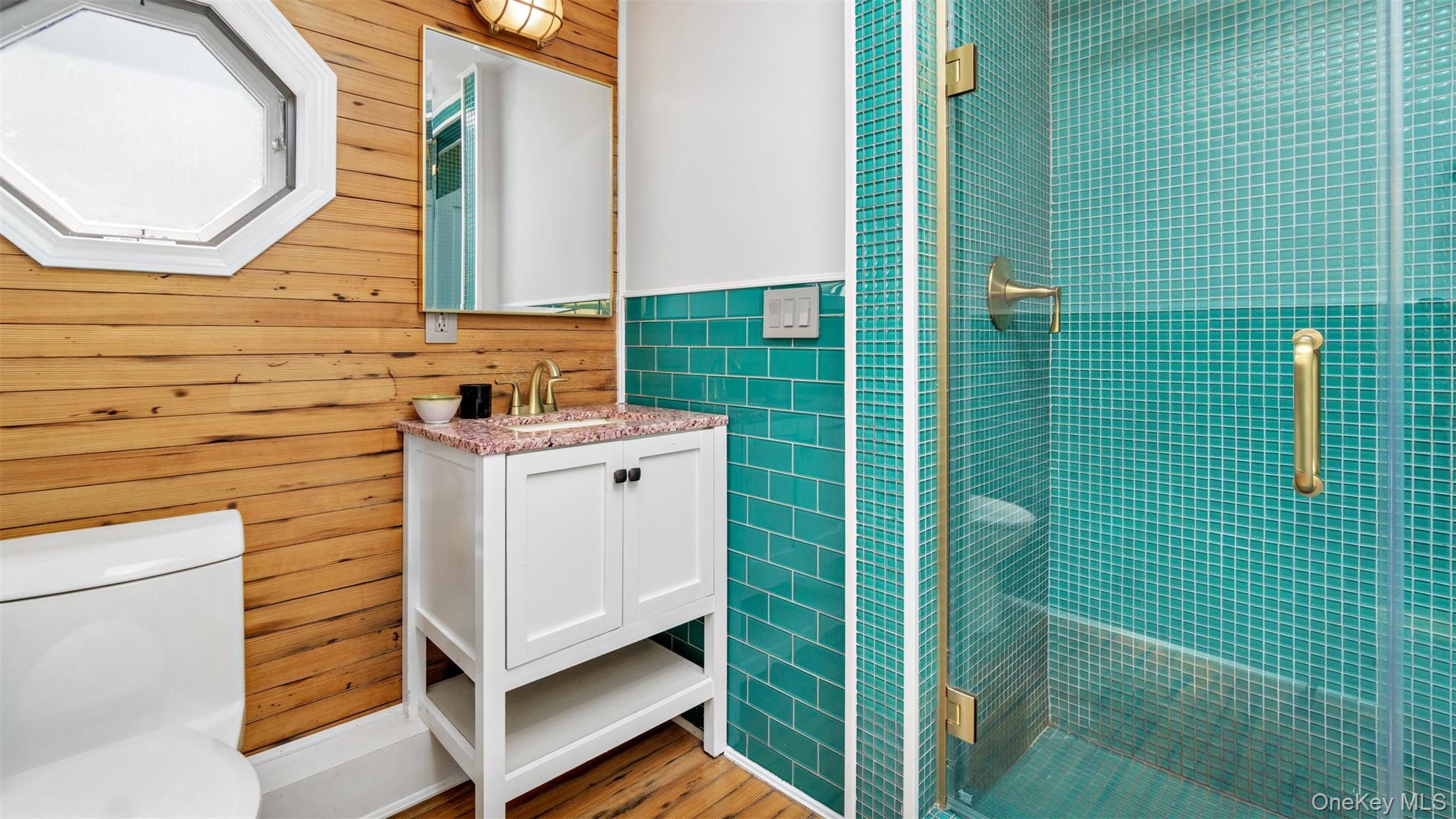 12910 Main Road, East Marion, NY 11939