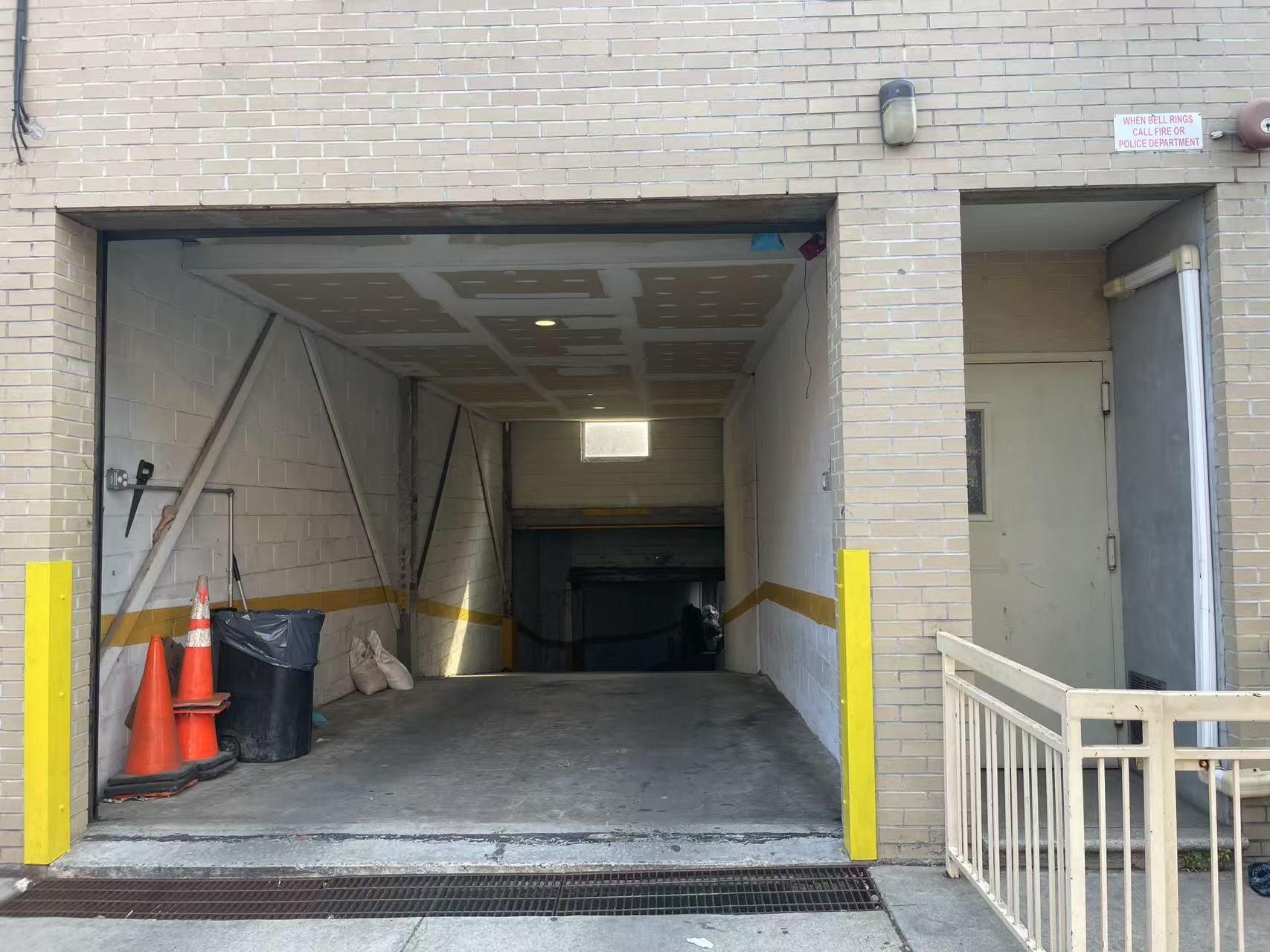 40-48 97 st # 3D, Corona, NY 11368