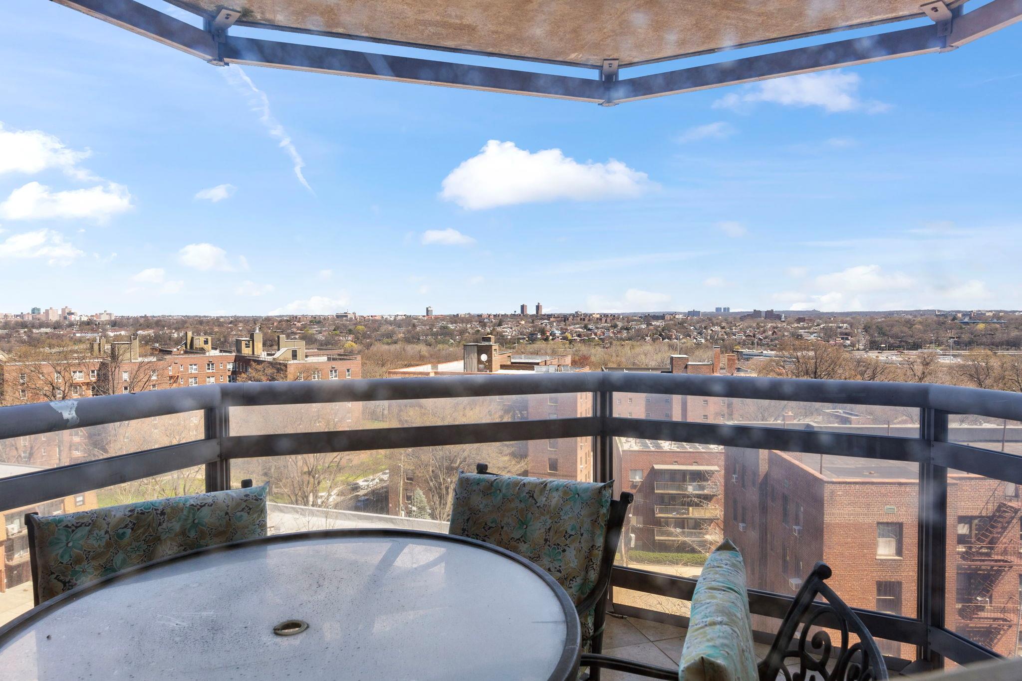 11201 Queens Blvd # 10B, Forest Hills, NY 11375