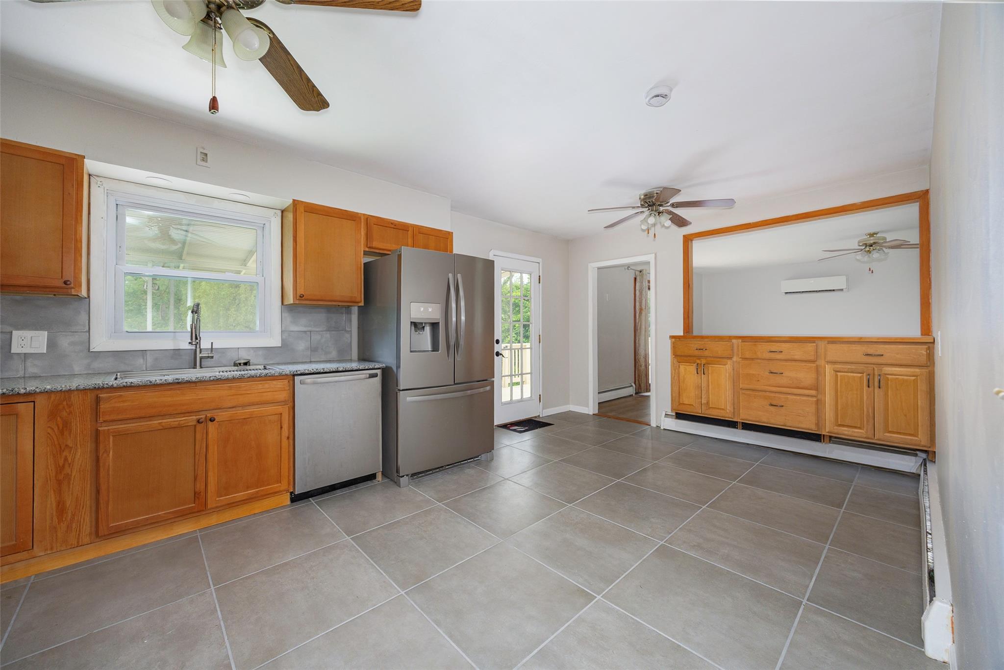 16 Bushwick Road, Poughkeepsie, NY 12603