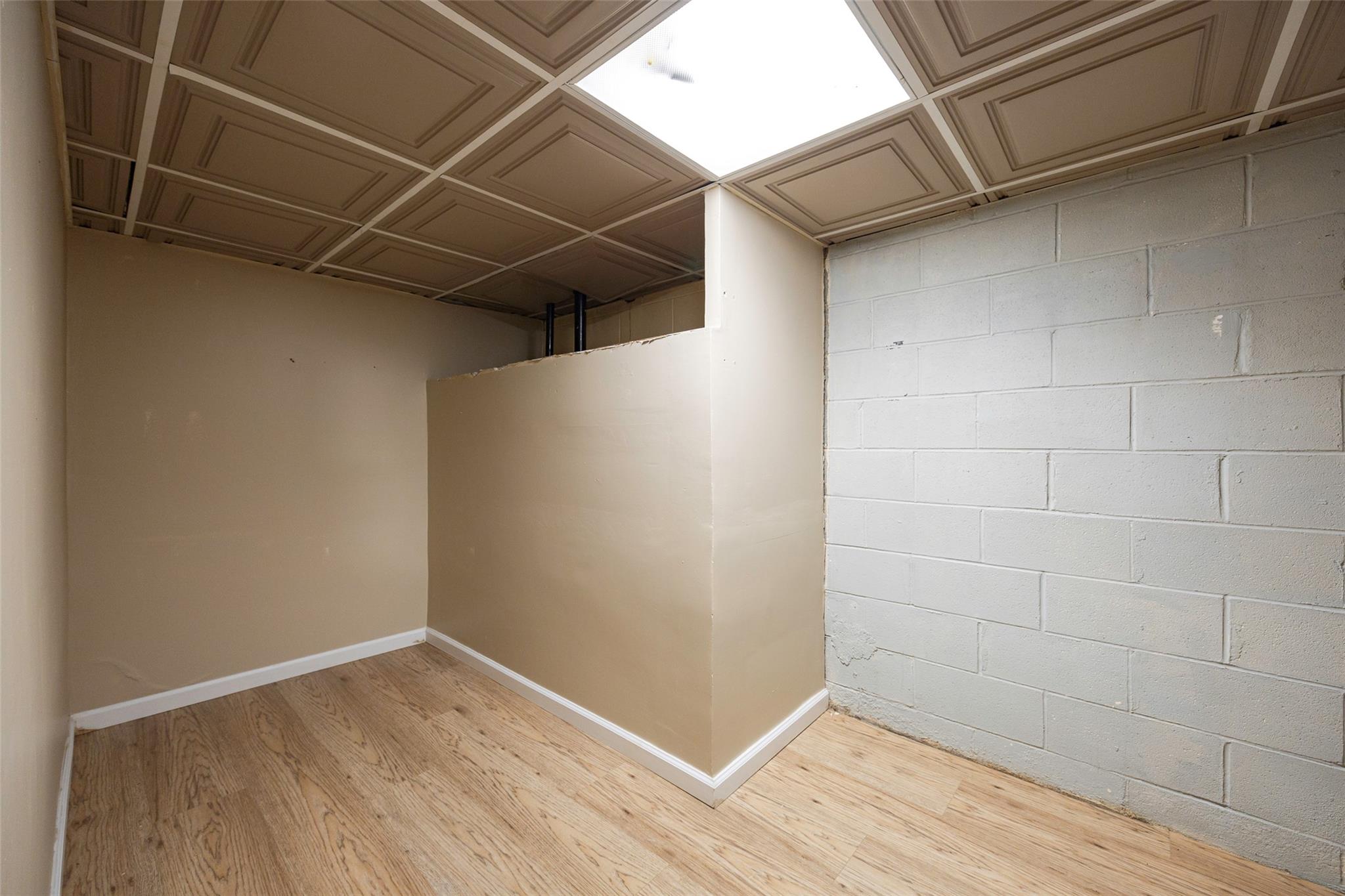 16 Bushwick Road, Poughkeepsie, NY 12603