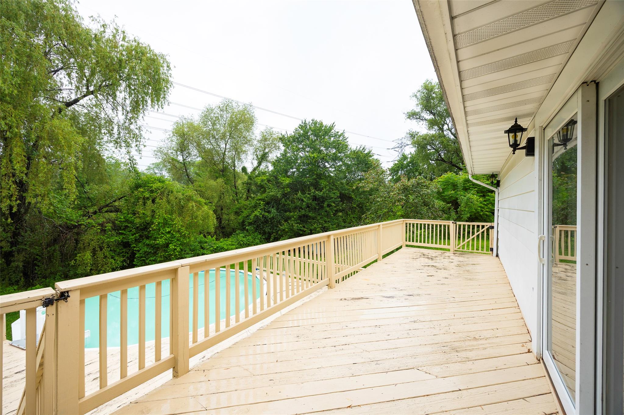 16 Bushwick Road, Poughkeepsie, NY 12603