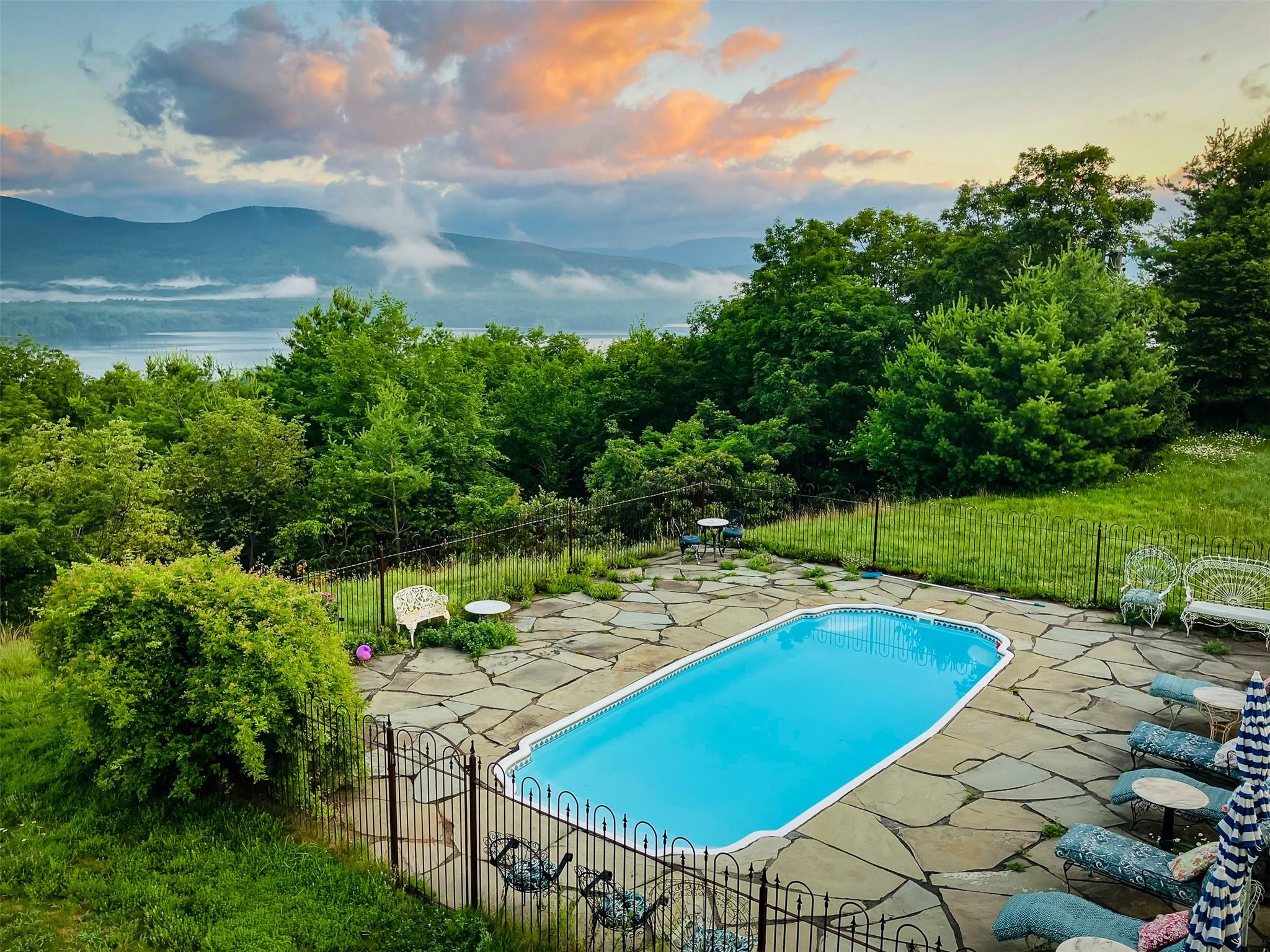 169 Baker Road, West Hurley, NY 12491