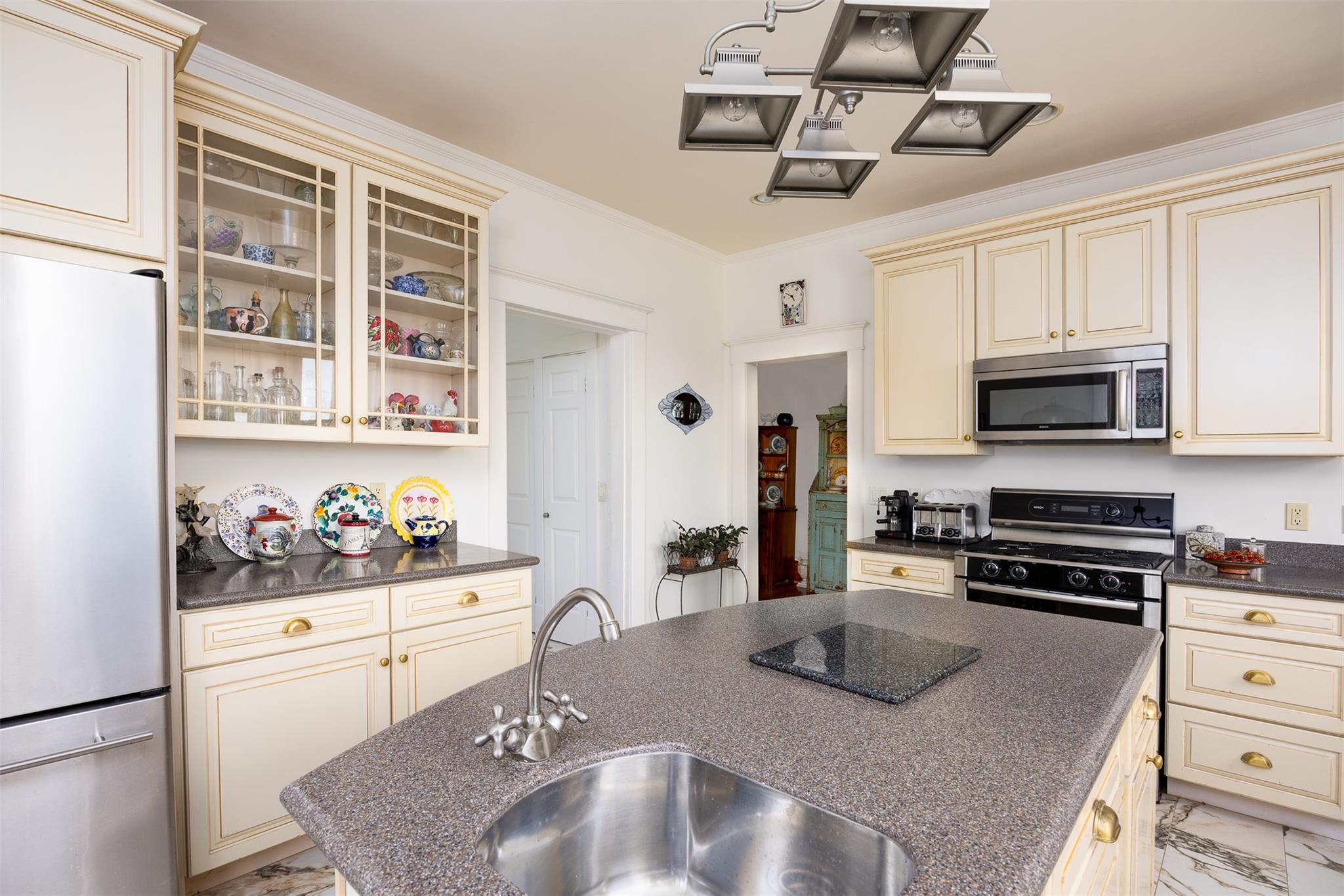 169 Baker Road, West Hurley, NY 12491