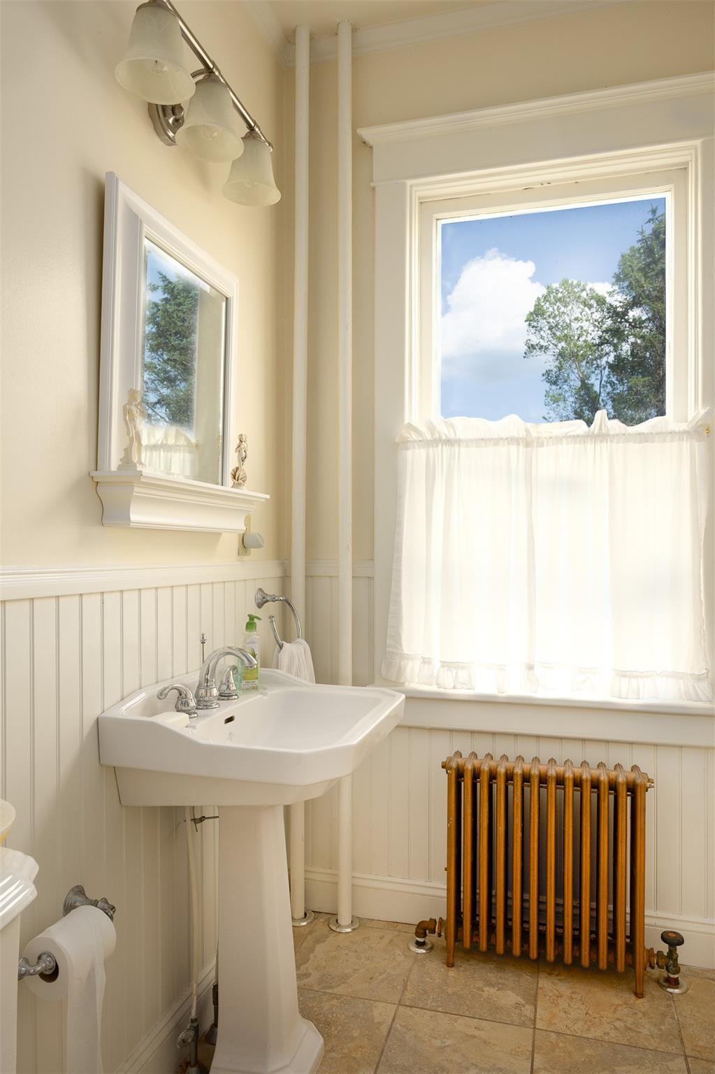 169 Baker Road, West Hurley, NY 12491