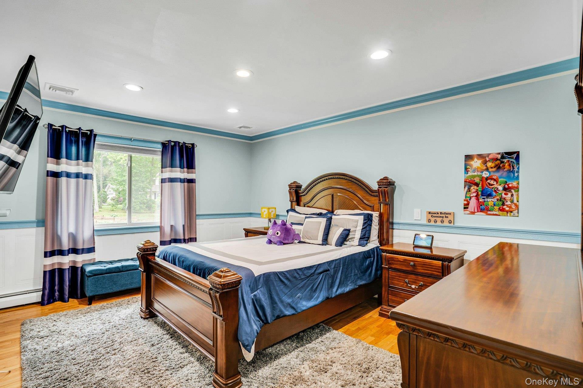 41 Hearthstone Drive, Dix Hills, NY 11746