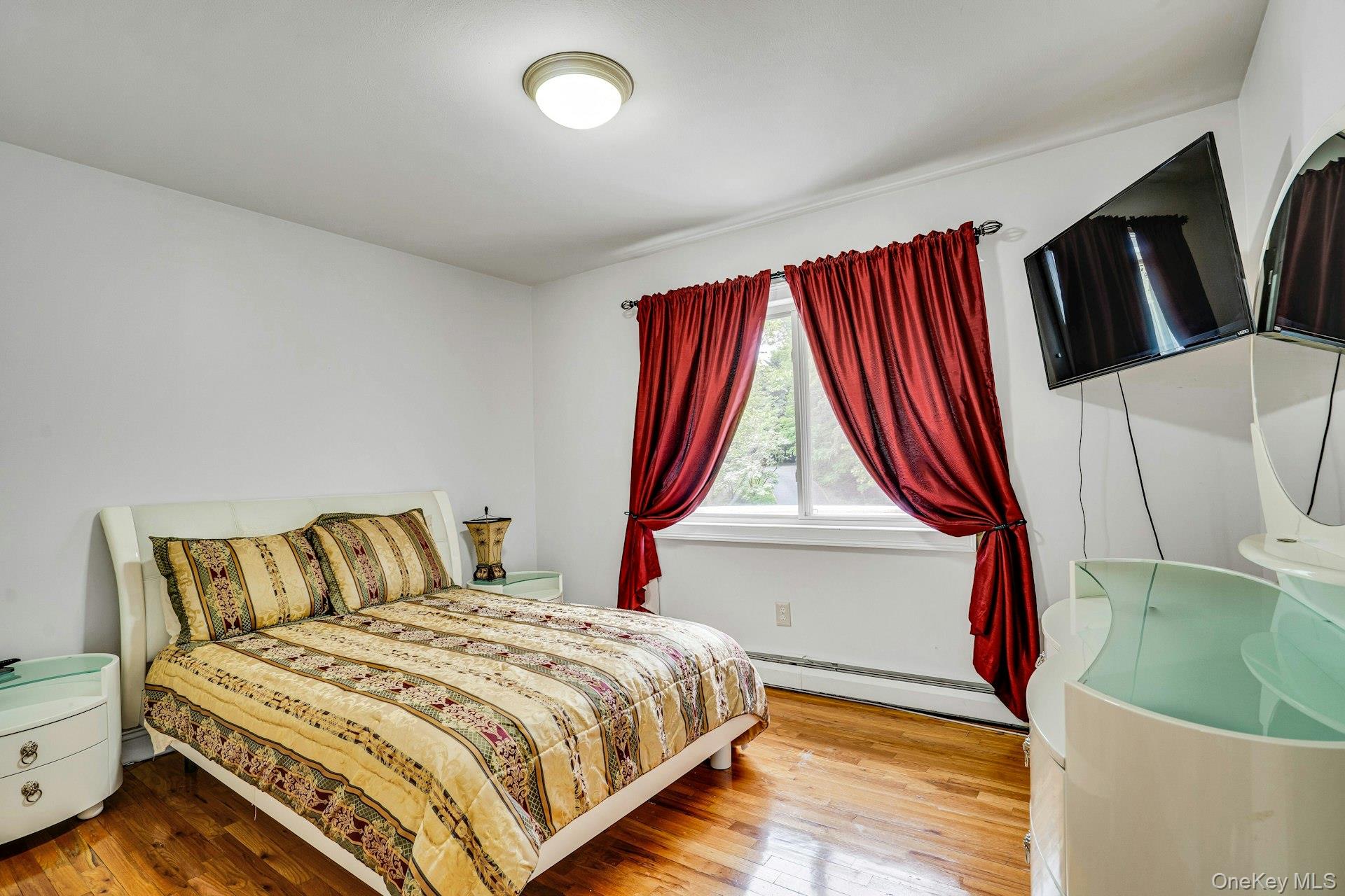 41 Hearthstone Drive, Dix Hills, NY 11746