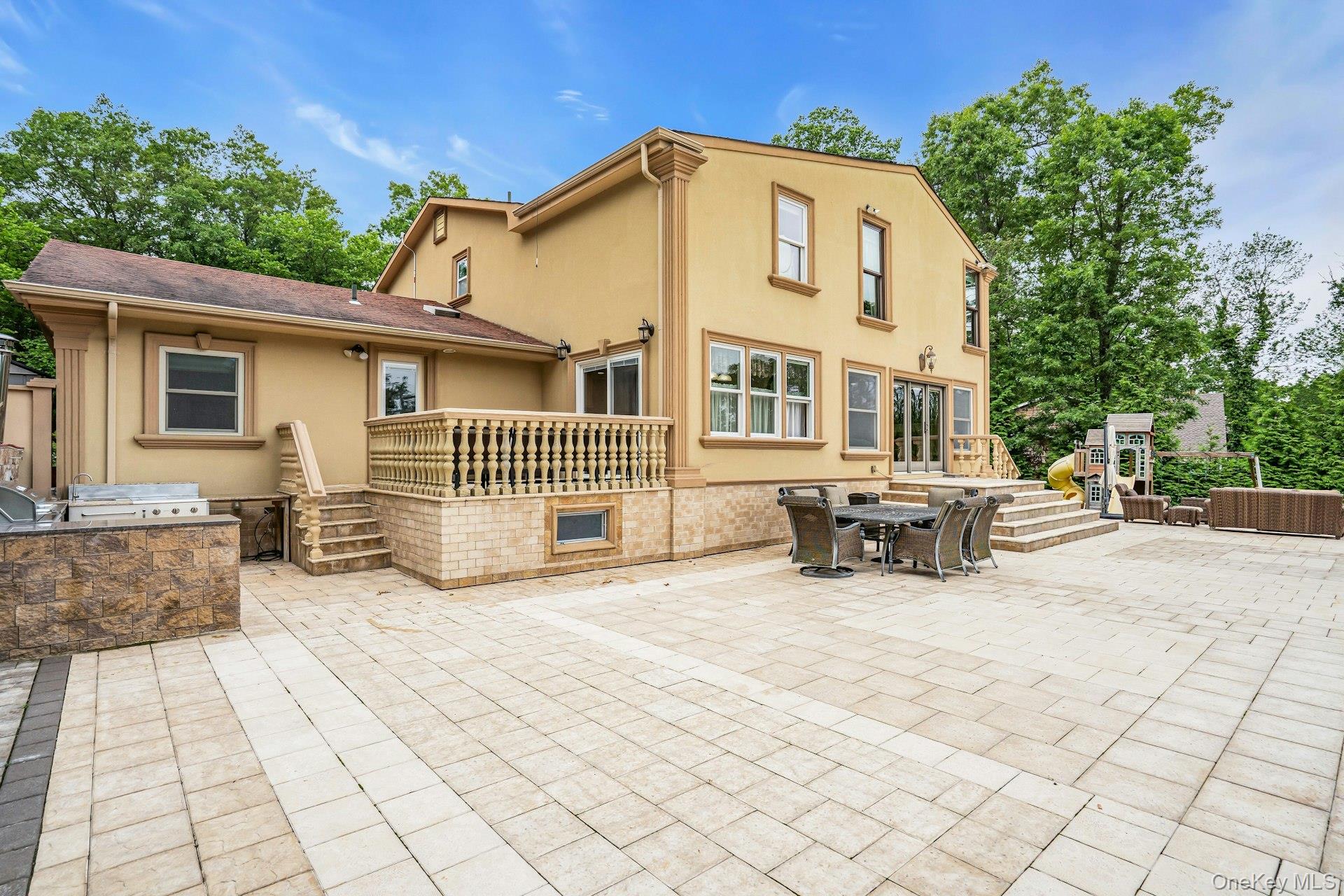 41 Hearthstone Drive, Dix Hills, NY 11746