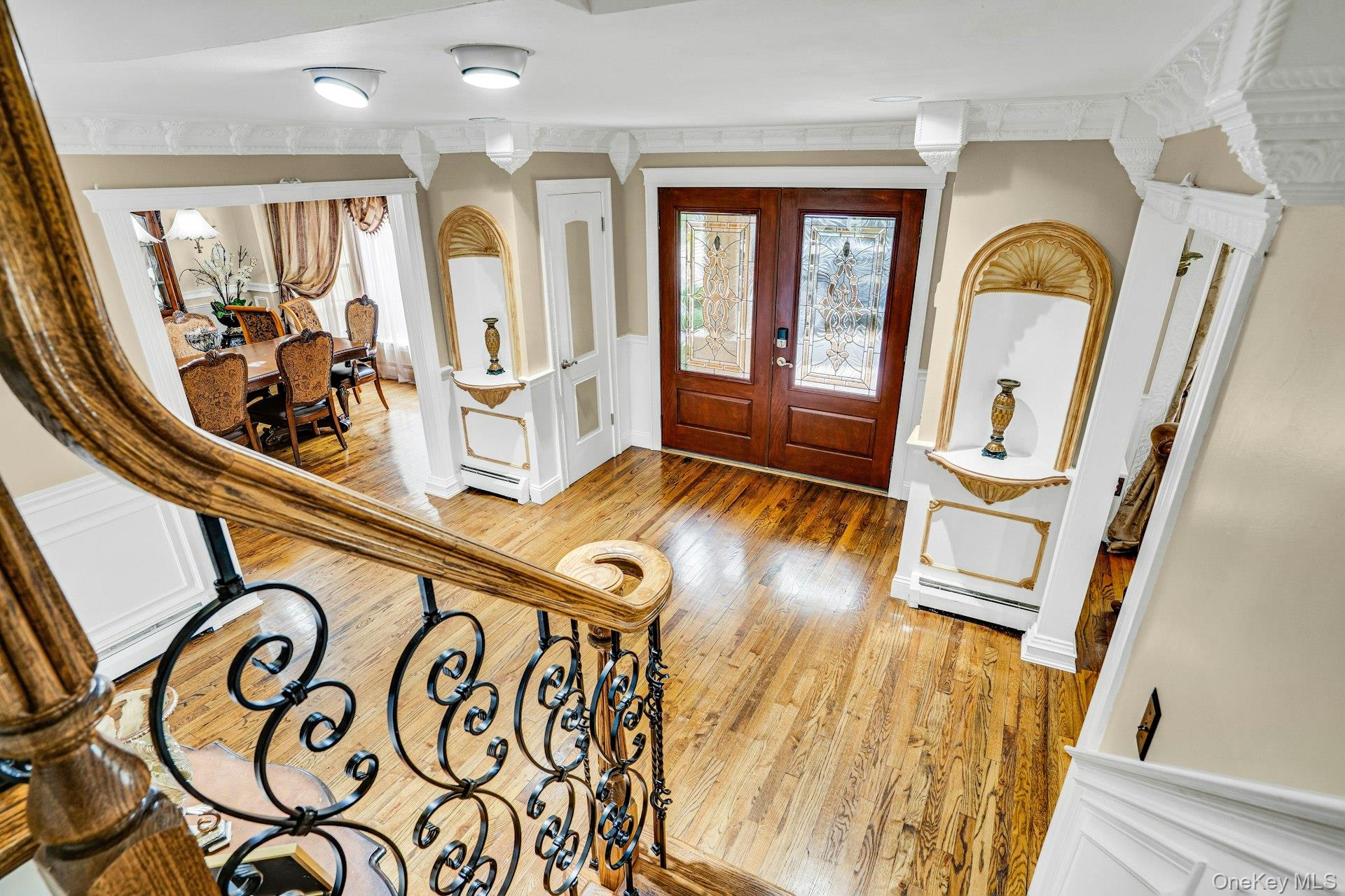 41 Hearthstone Drive, Dix Hills, NY 11746