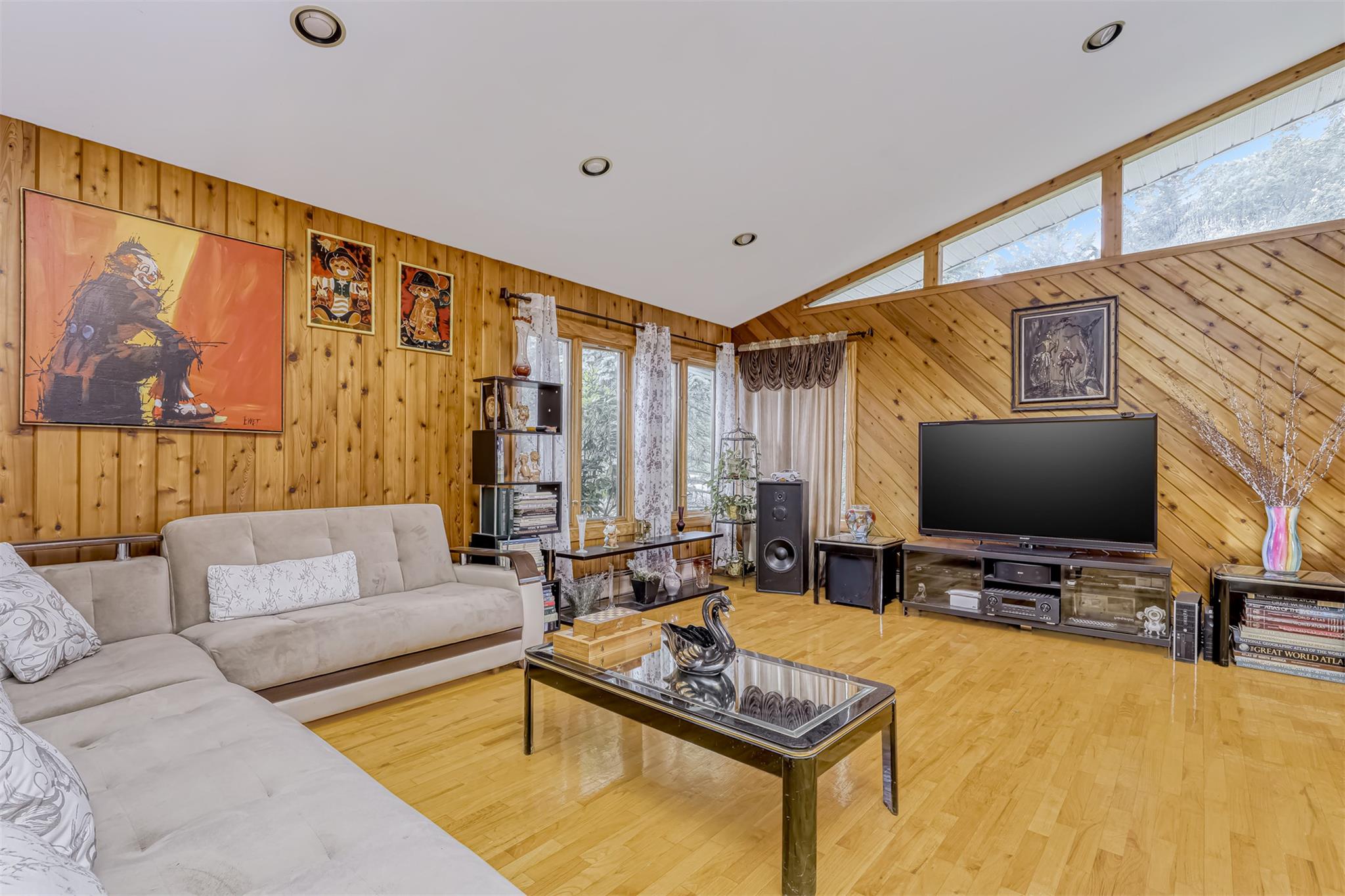 1 Florence Court, Valley Cottage, NY 10989