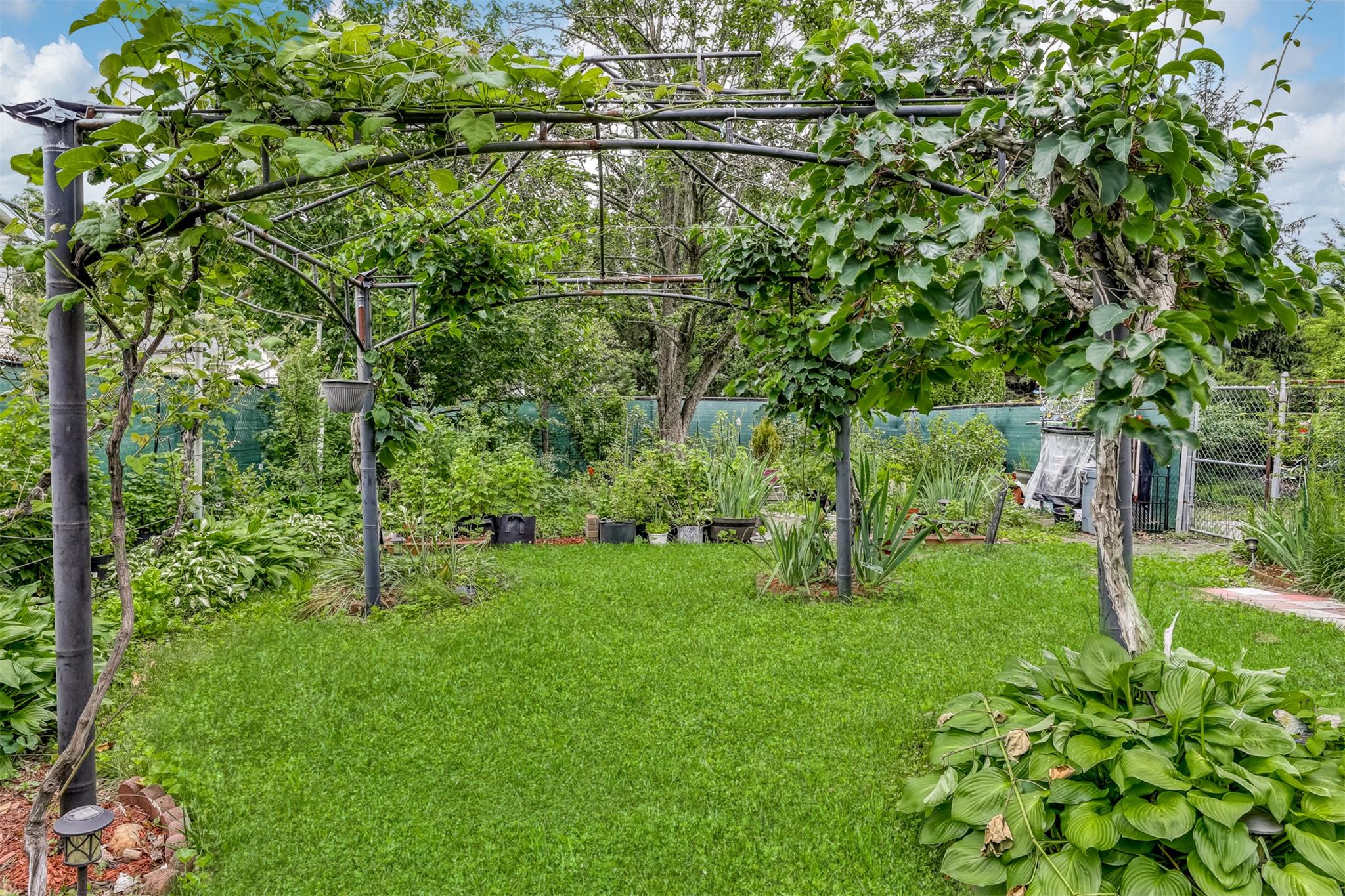 1 Florence Court, Valley Cottage, NY 10989