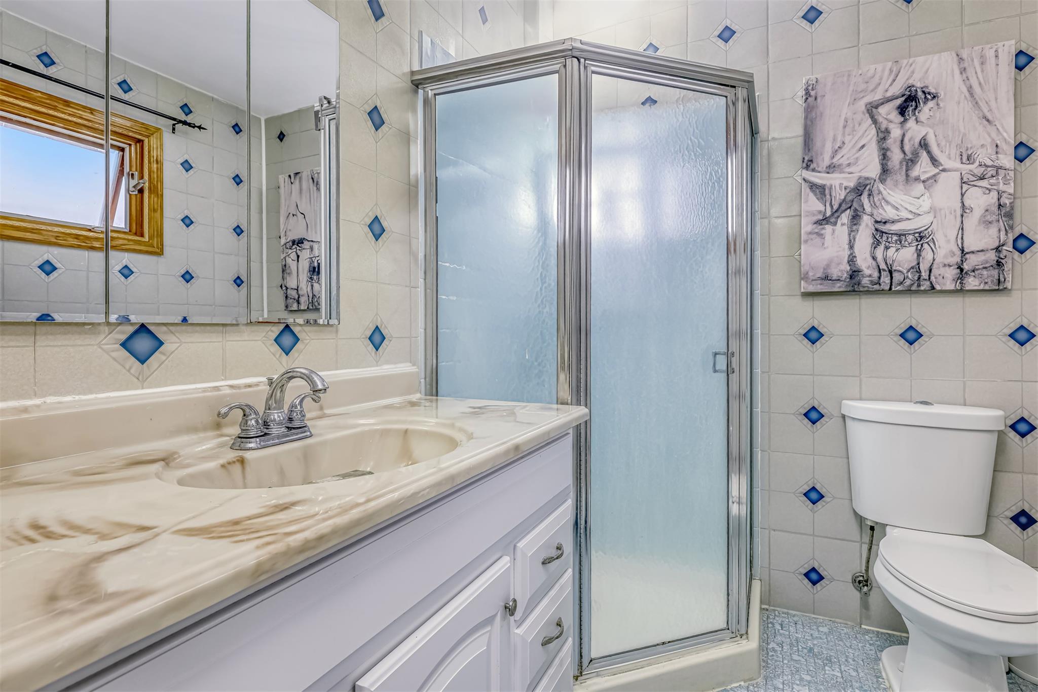 1 Florence Court, Valley Cottage, NY 10989