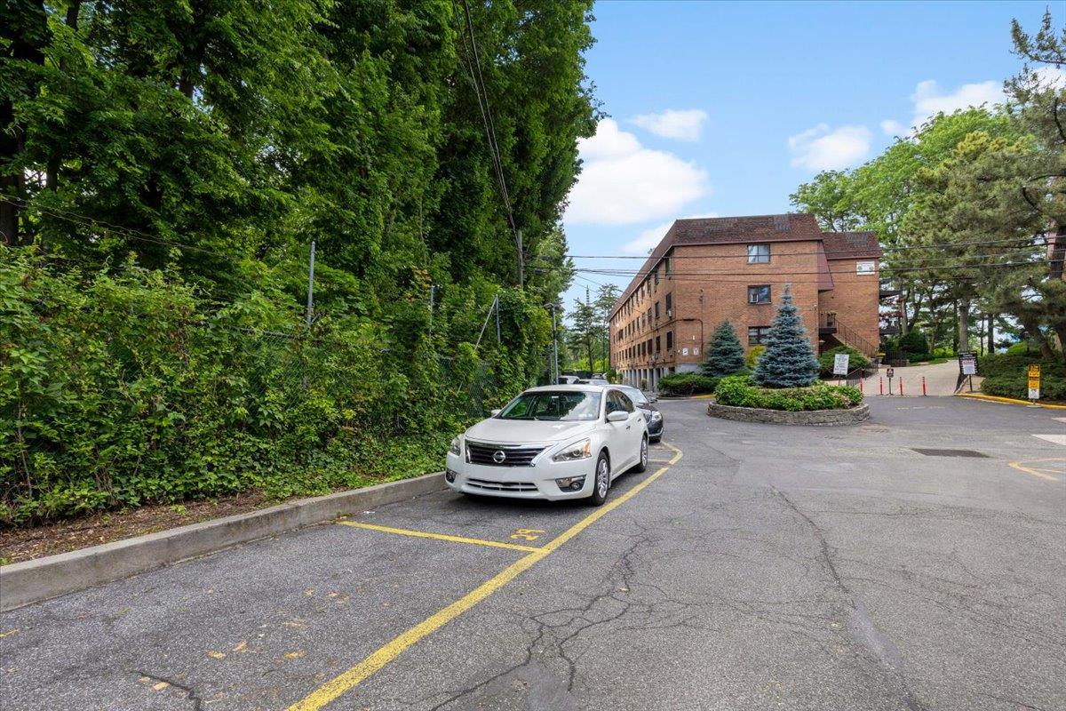 7429 Calamus Avenue # 20, Flushing, NY 11373