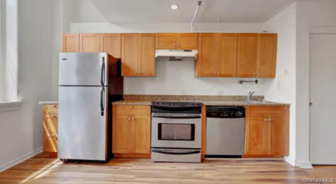 6102 Villa At The Woods, Peekskill, NY 10566