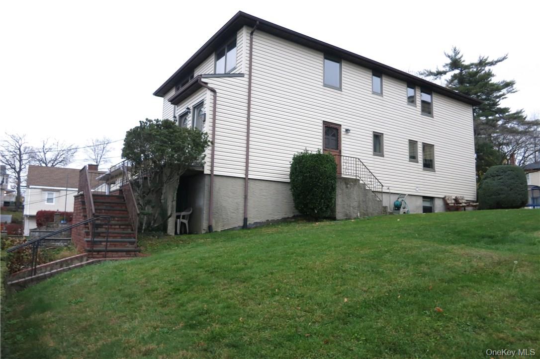 25 Acacia # 2, New Rochelle, NY 10805