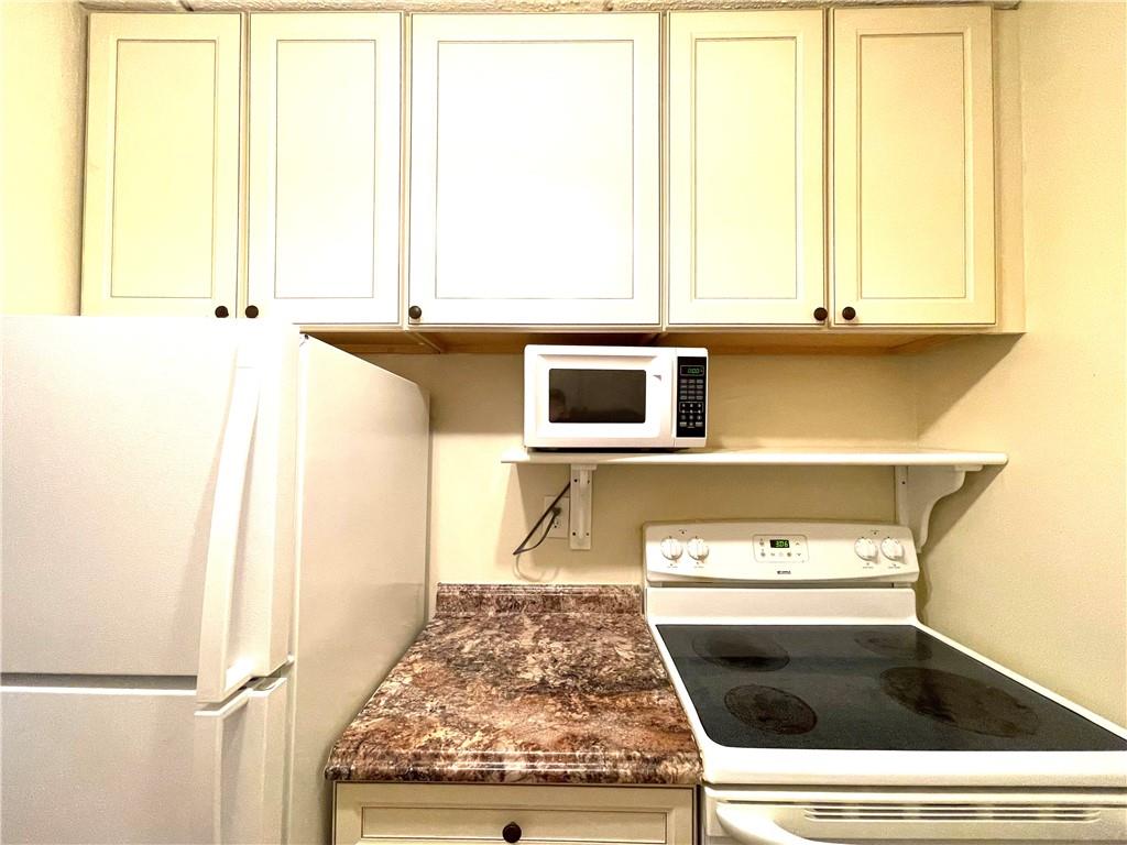 35 Park Avenue # 2L, Suffern, NY 10901